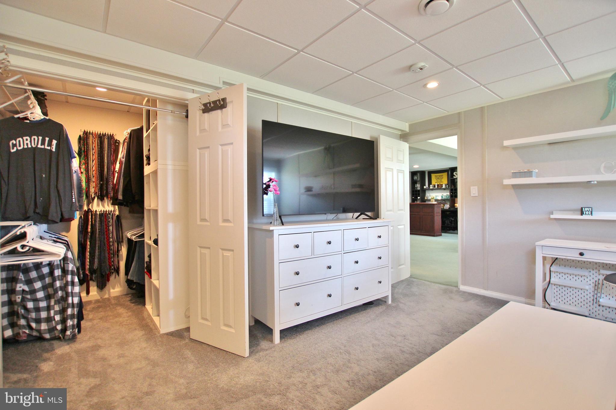 FOUR SEASONS AT HISTORIC VA - Residential