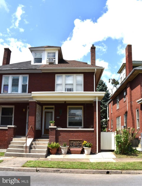 Townhouse For Sale - 3006 N 5th Street<br/> Dauphin County, HARRISBURG, PA 17110