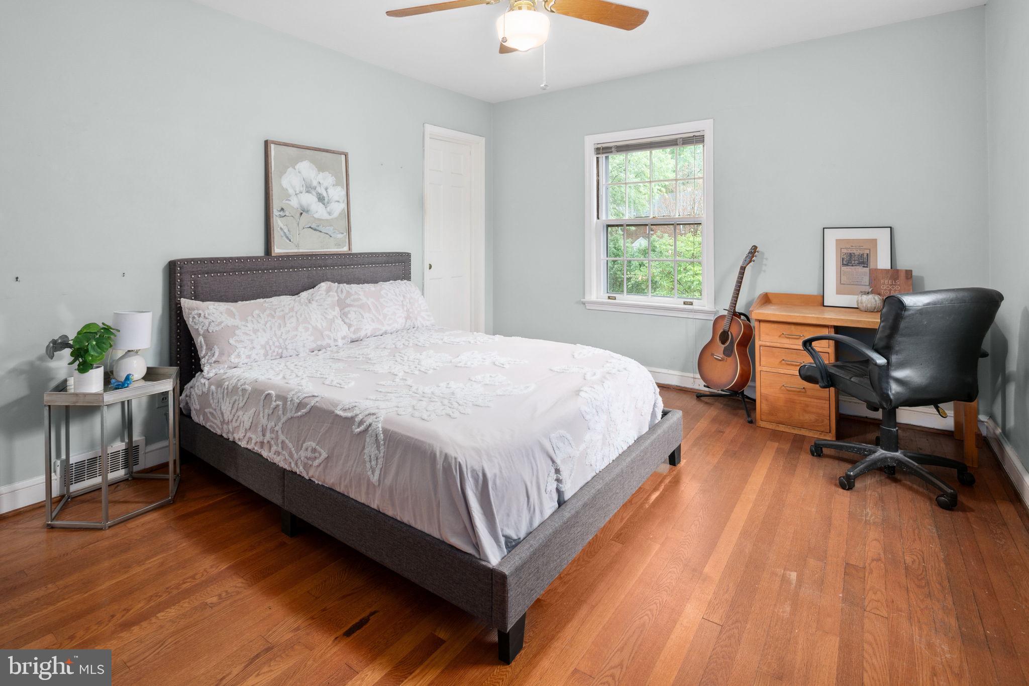 LYON VILLAGE - Residential