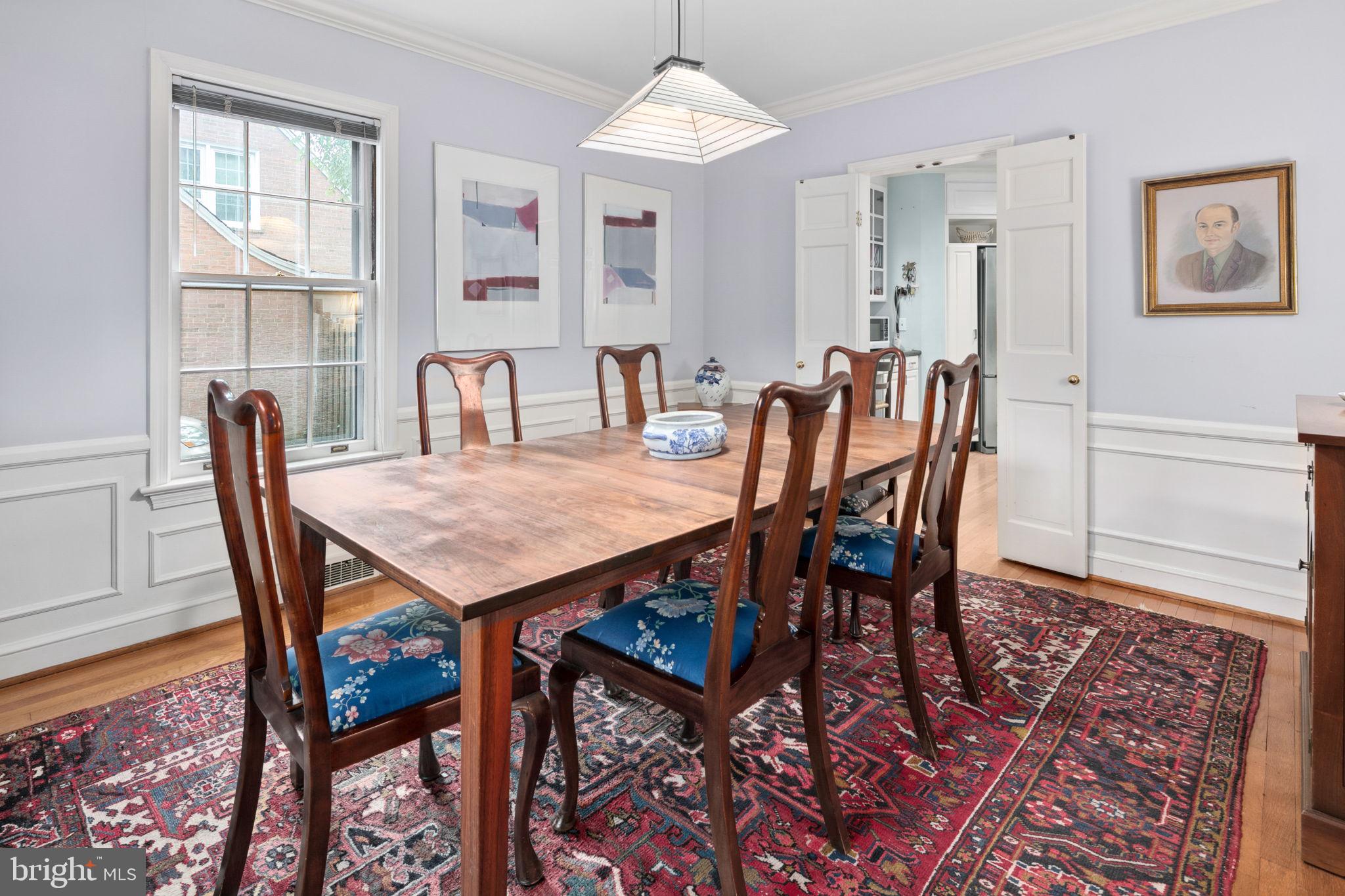 LYON VILLAGE - Residential