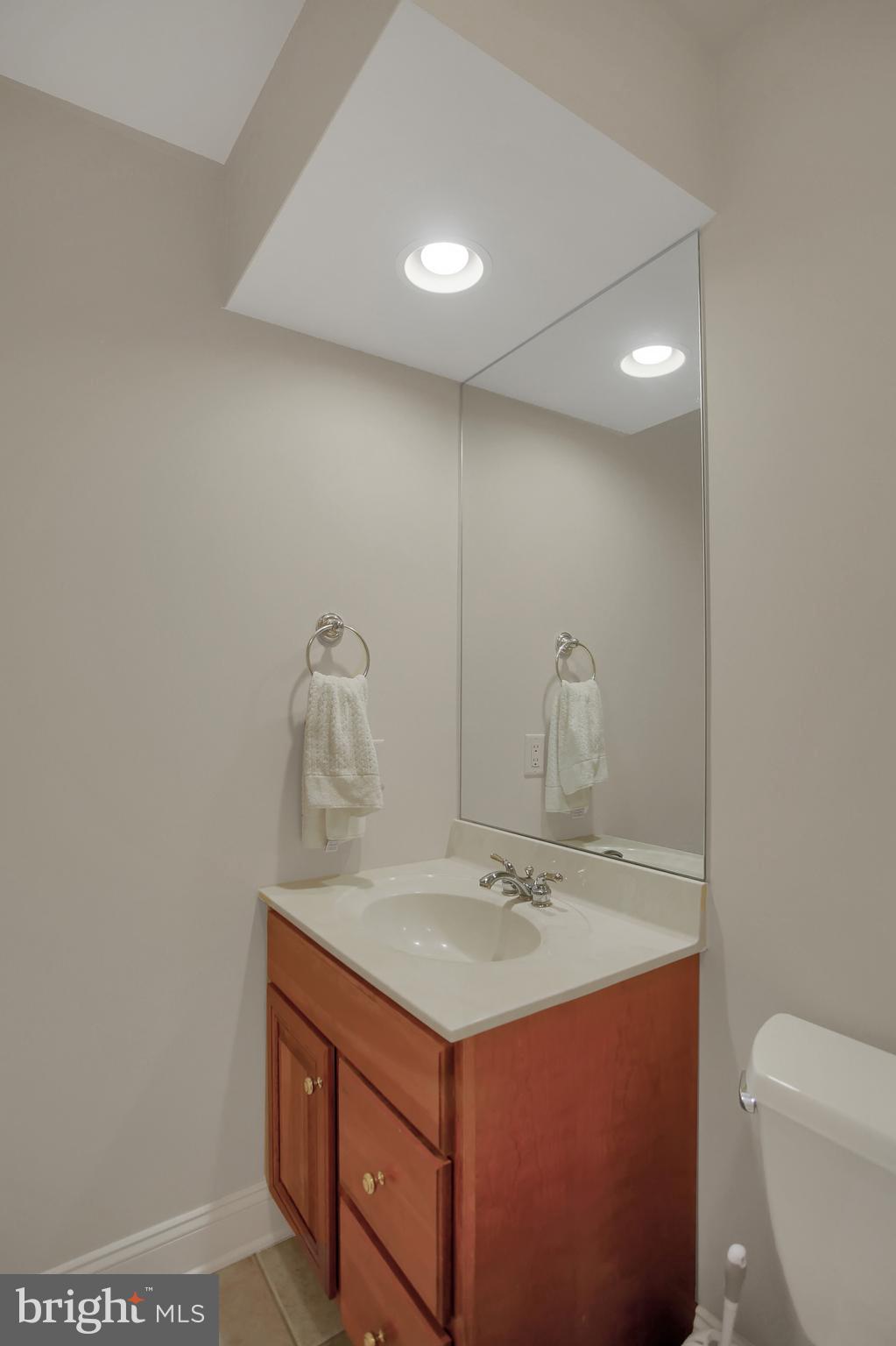 GREEN LANE MANOR - Residential