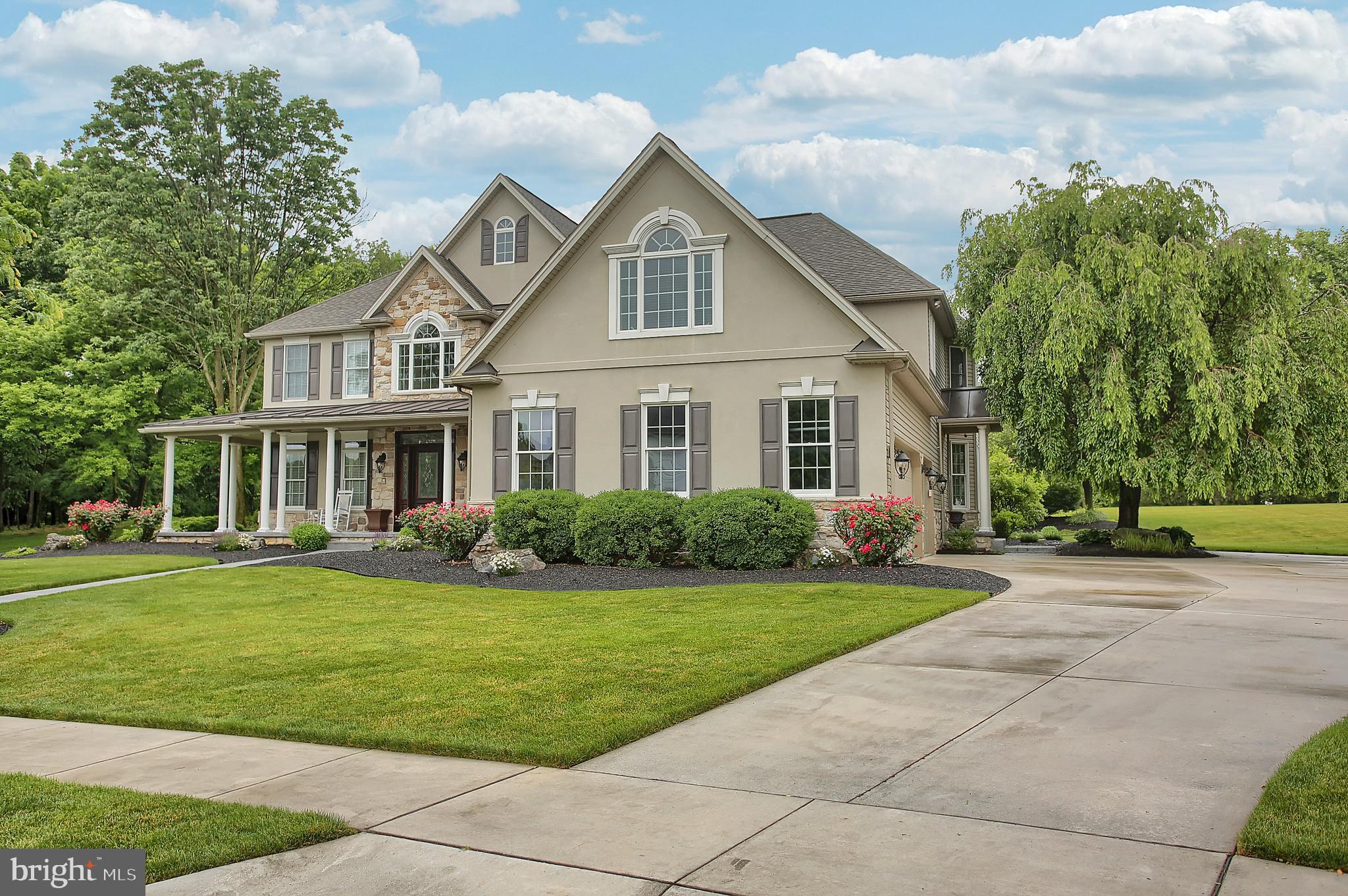 GREEN LANE MANOR - Residential