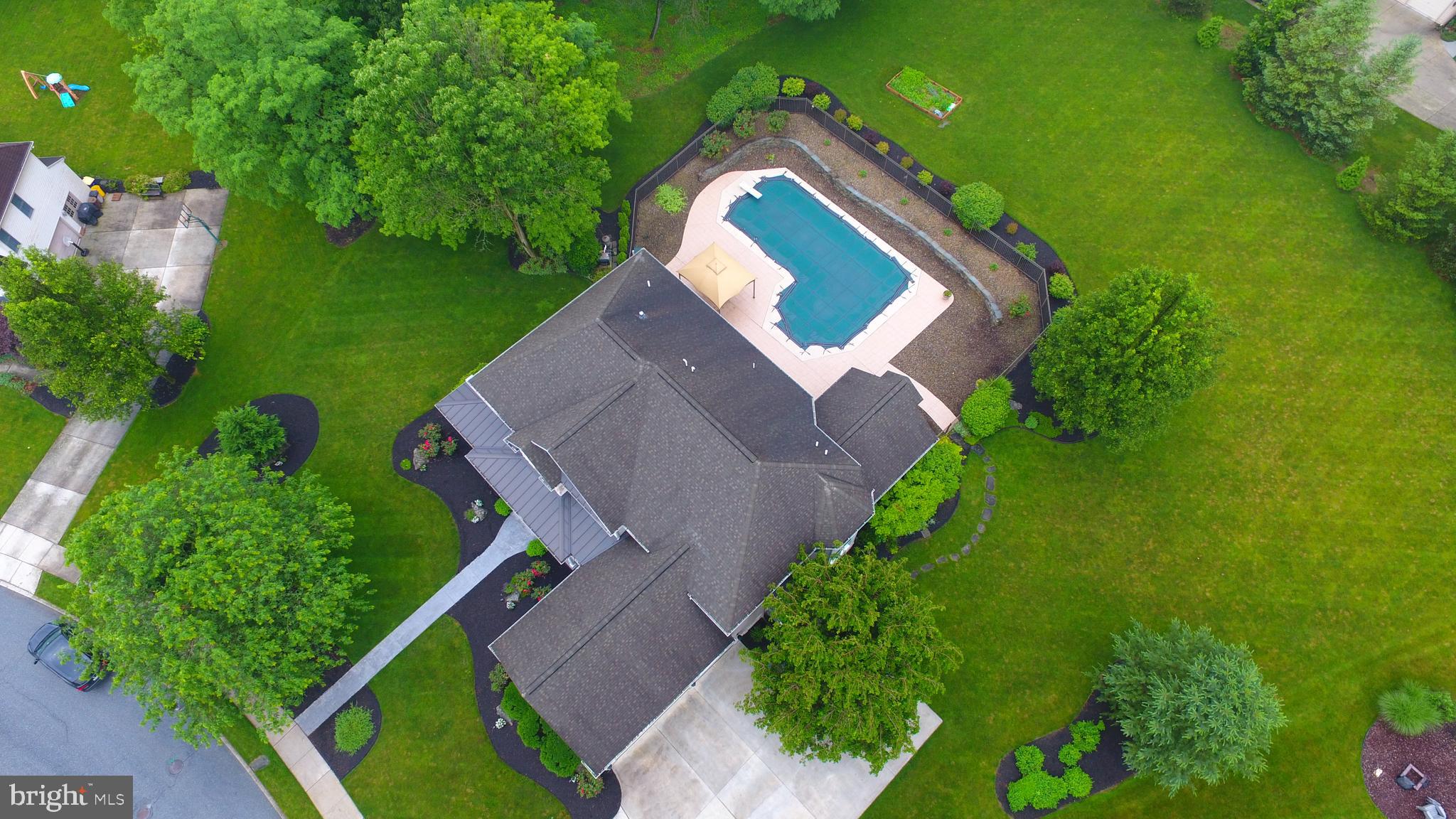 GREEN LANE MANOR - Residential