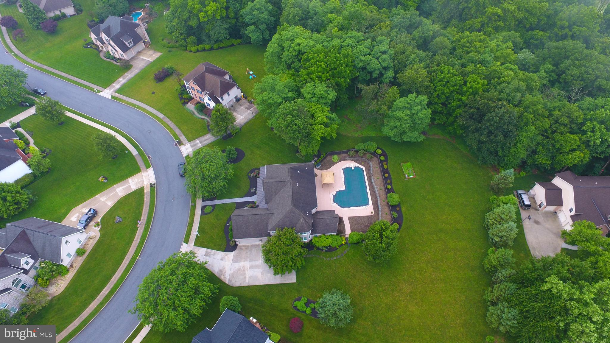 GREEN LANE MANOR - Residential