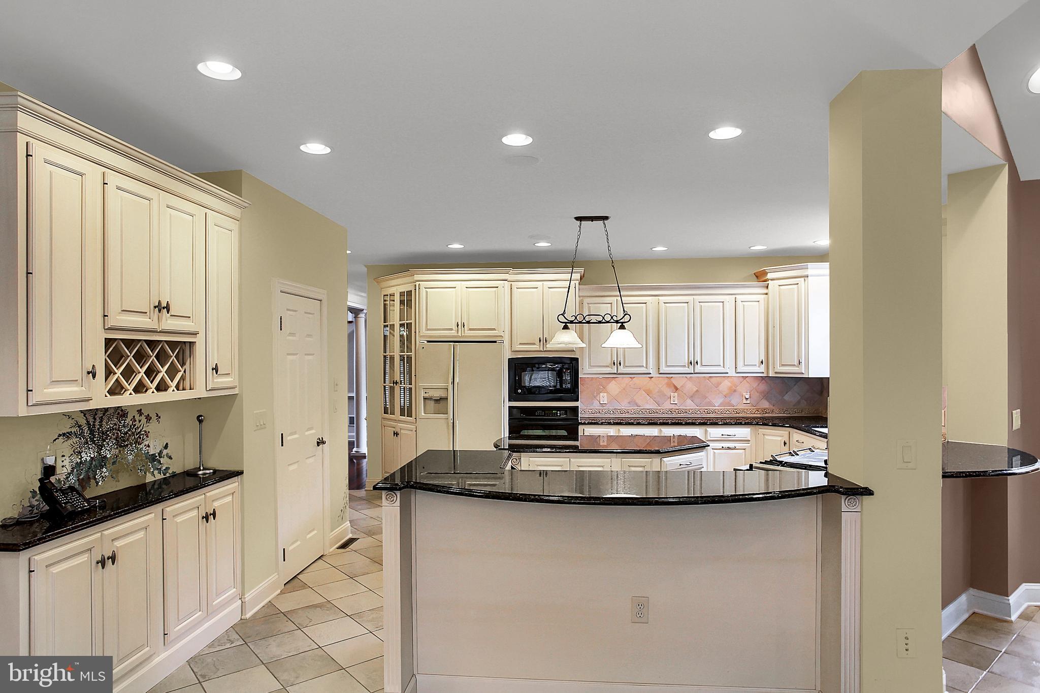 GREEN LANE MANOR - Residential