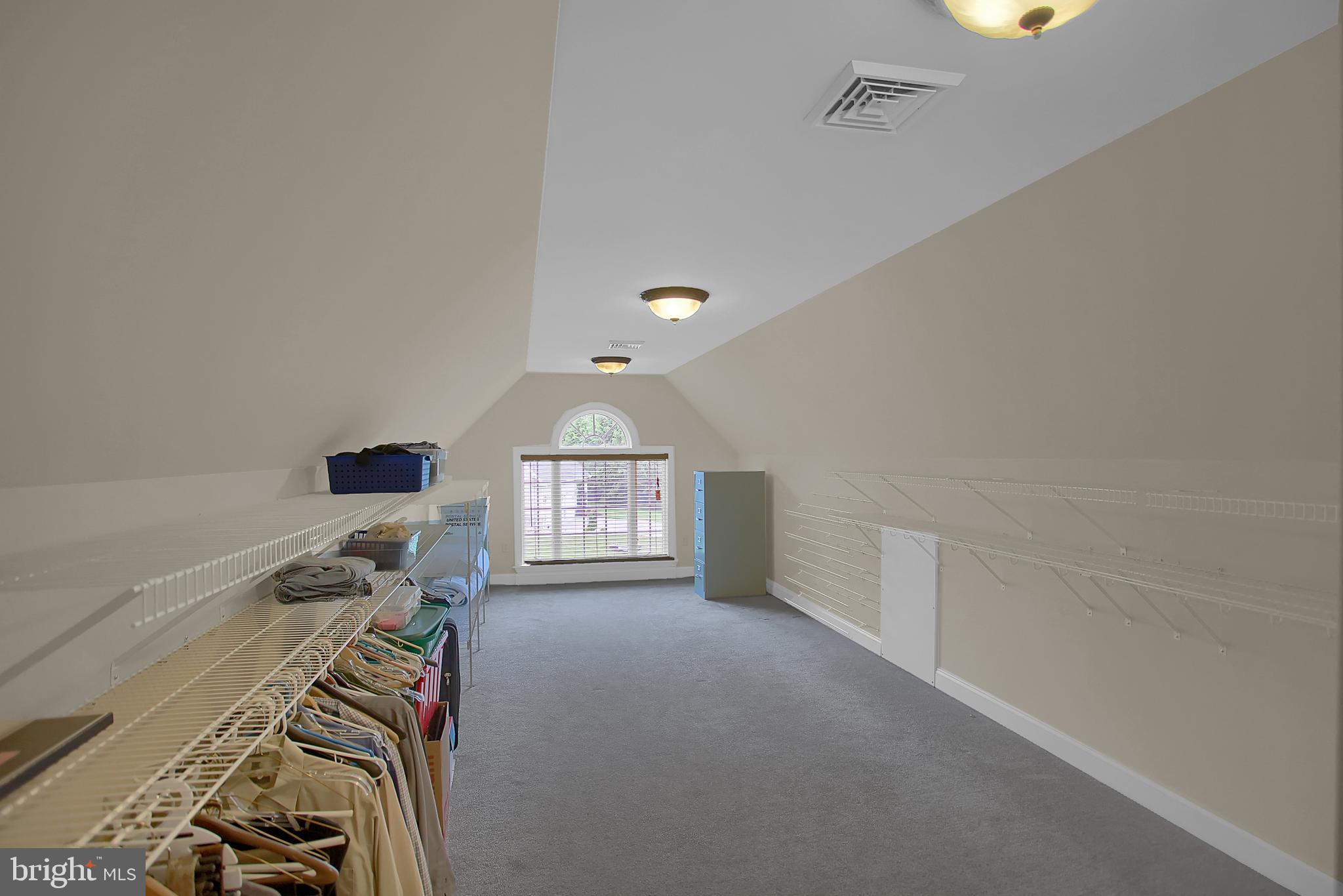 GREEN LANE MANOR - Residential