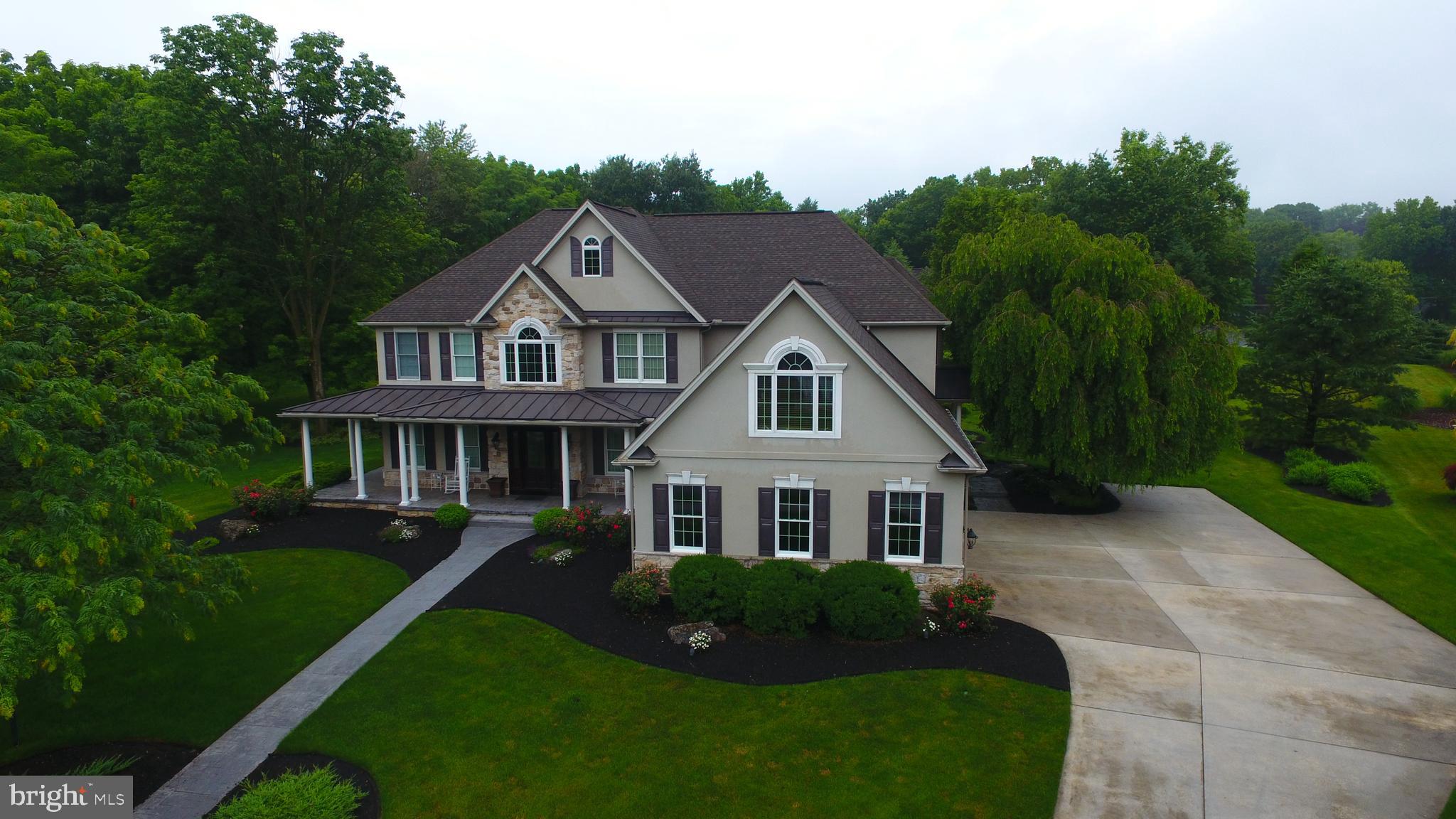 GREEN LANE MANOR - Residential