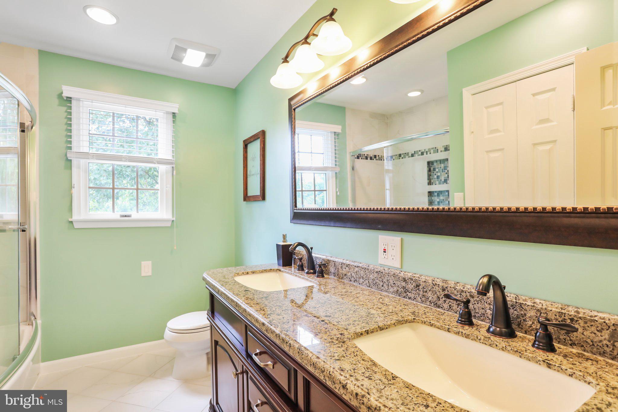 CREST VALLEY - Residential