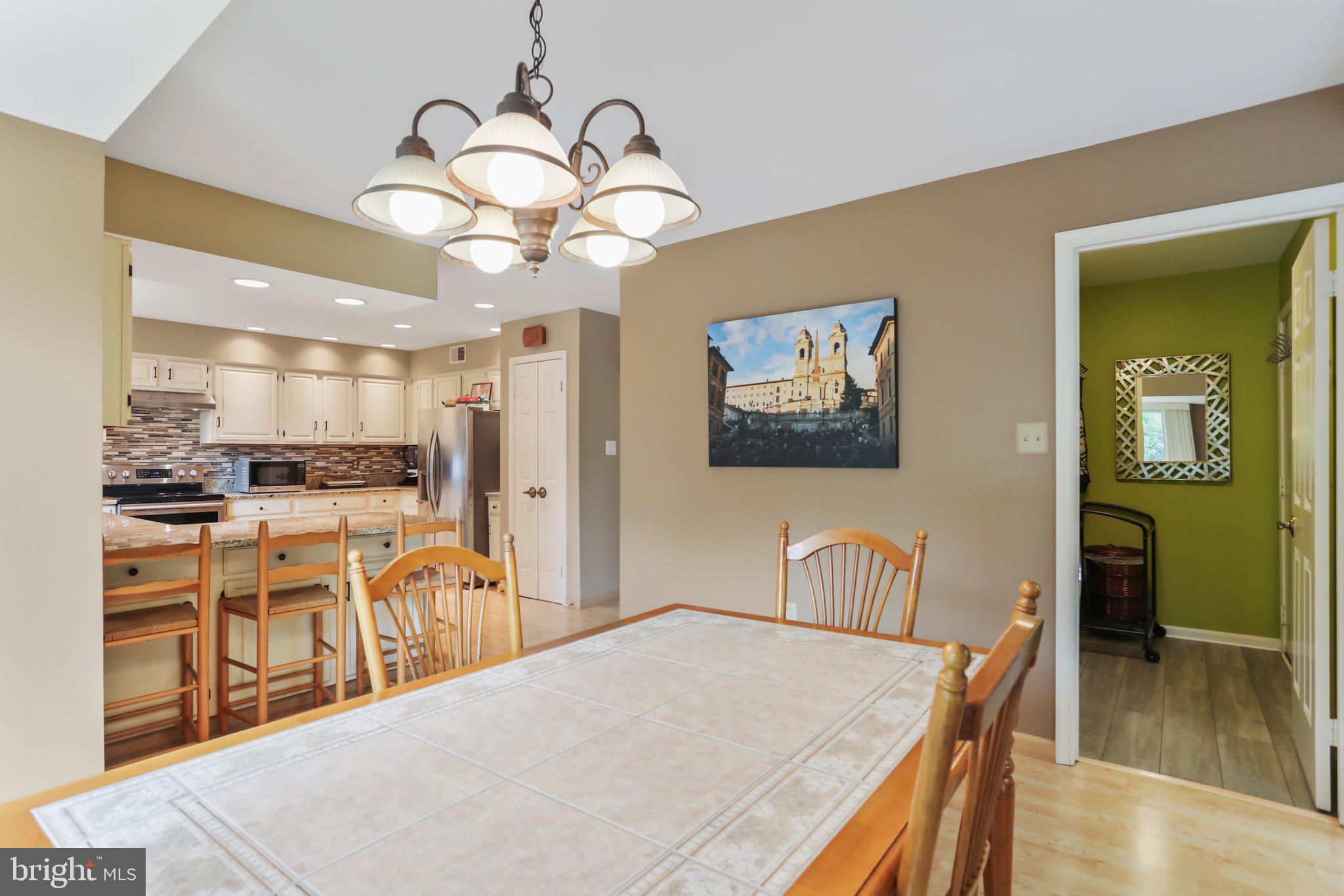 CREST VALLEY - Residential