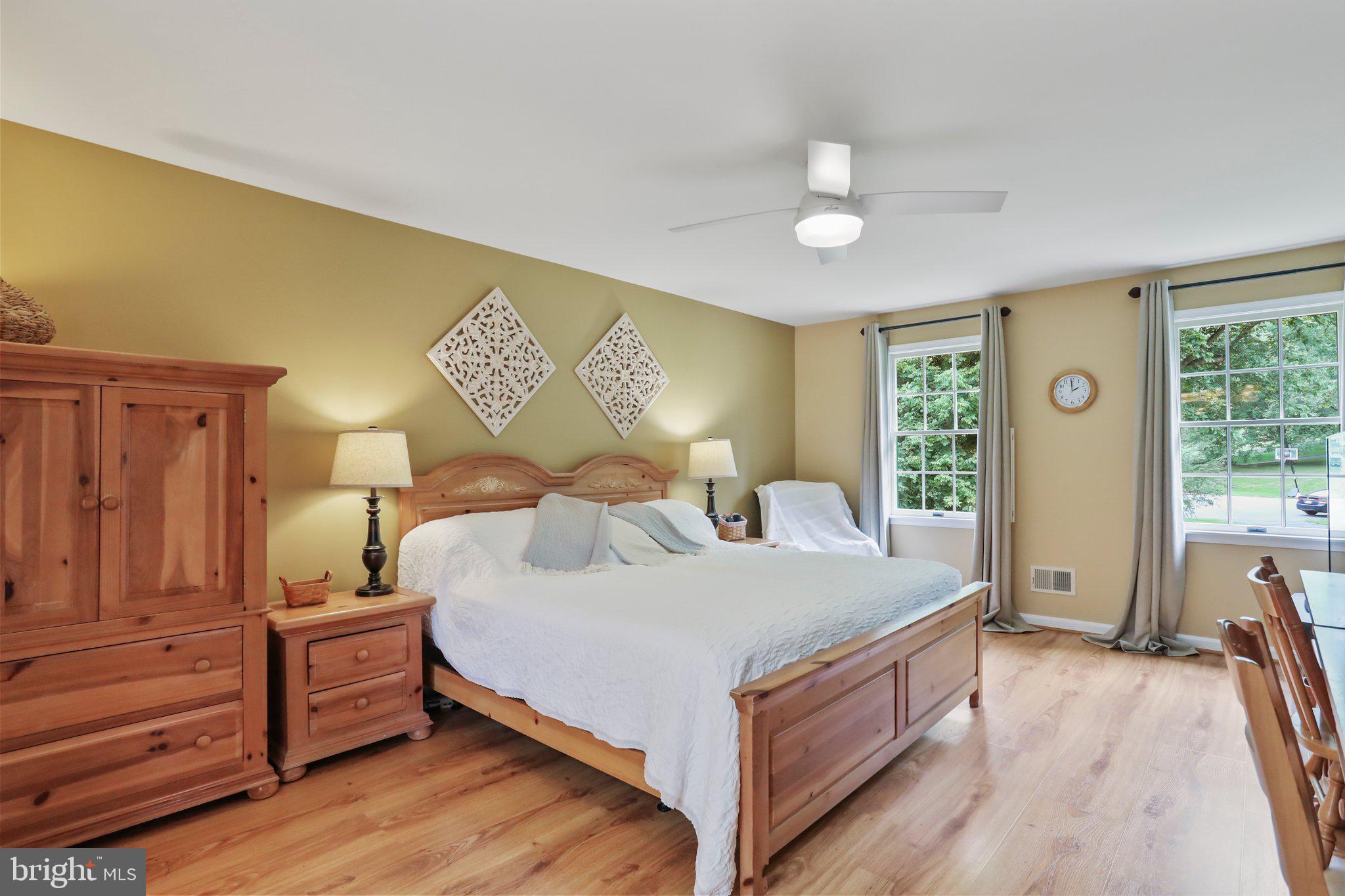 CREST VALLEY - Residential