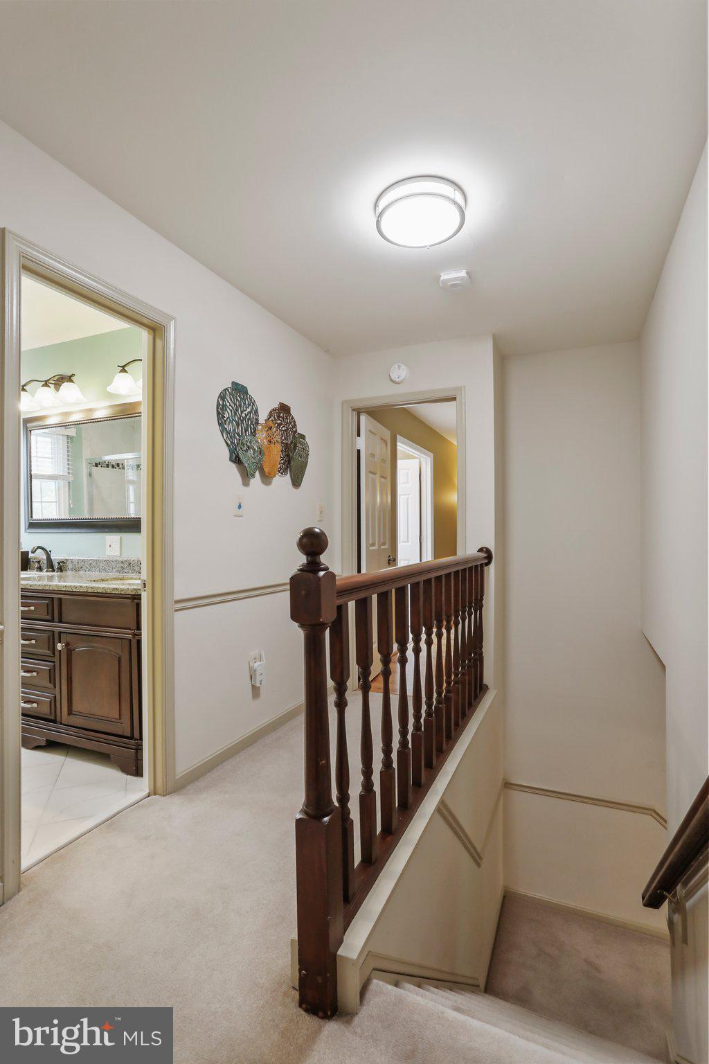 CREST VALLEY - Residential