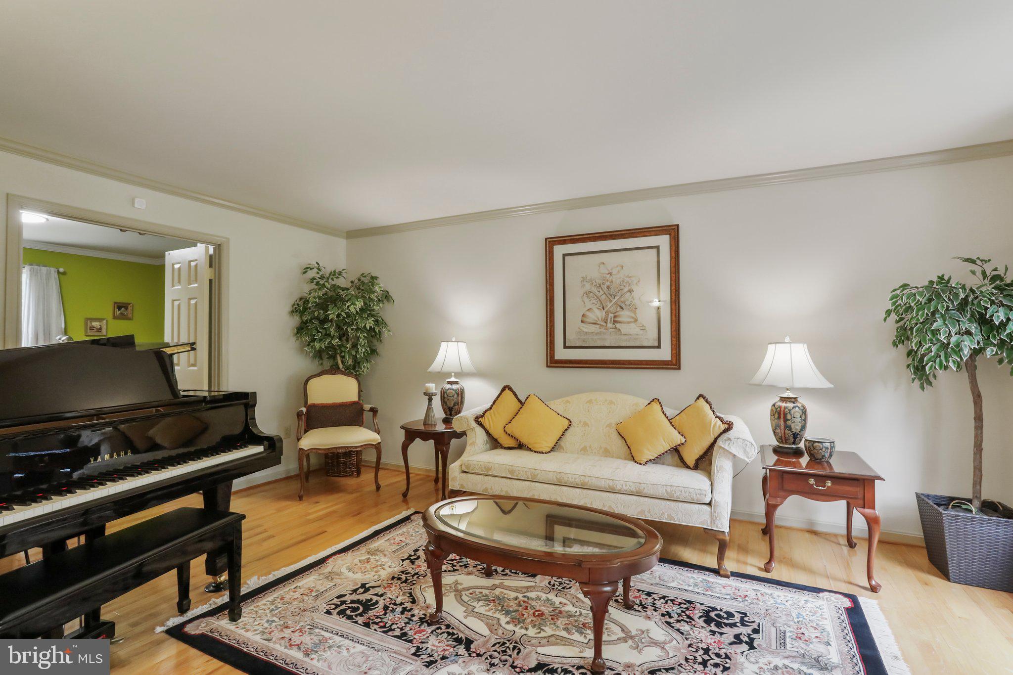 CREST VALLEY - Residential