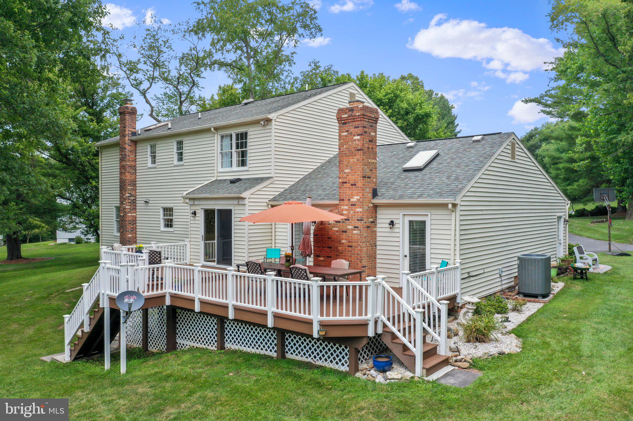 CREST VALLEY - Residential