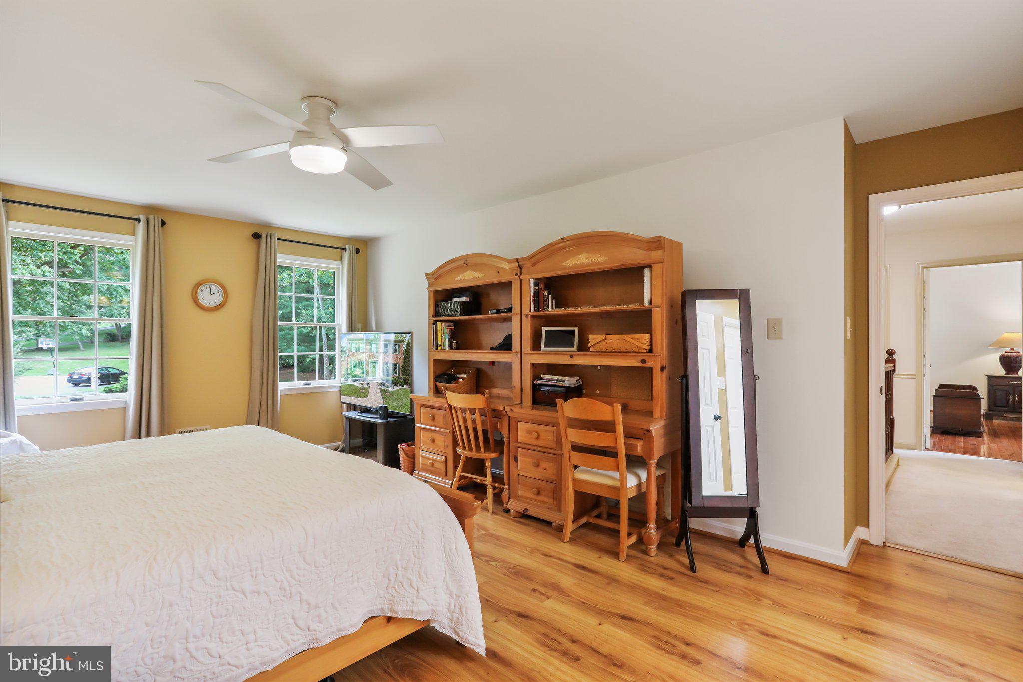 CREST VALLEY - Residential