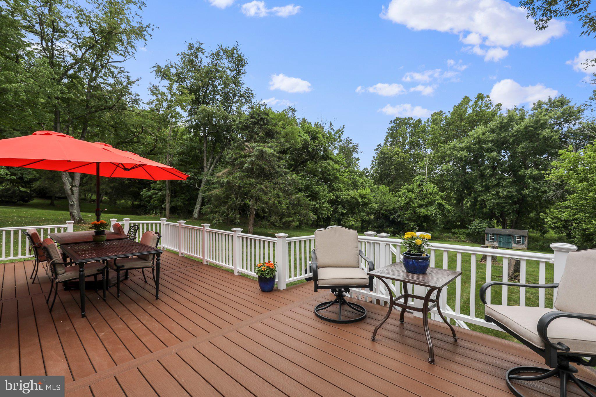 CREST VALLEY - Residential