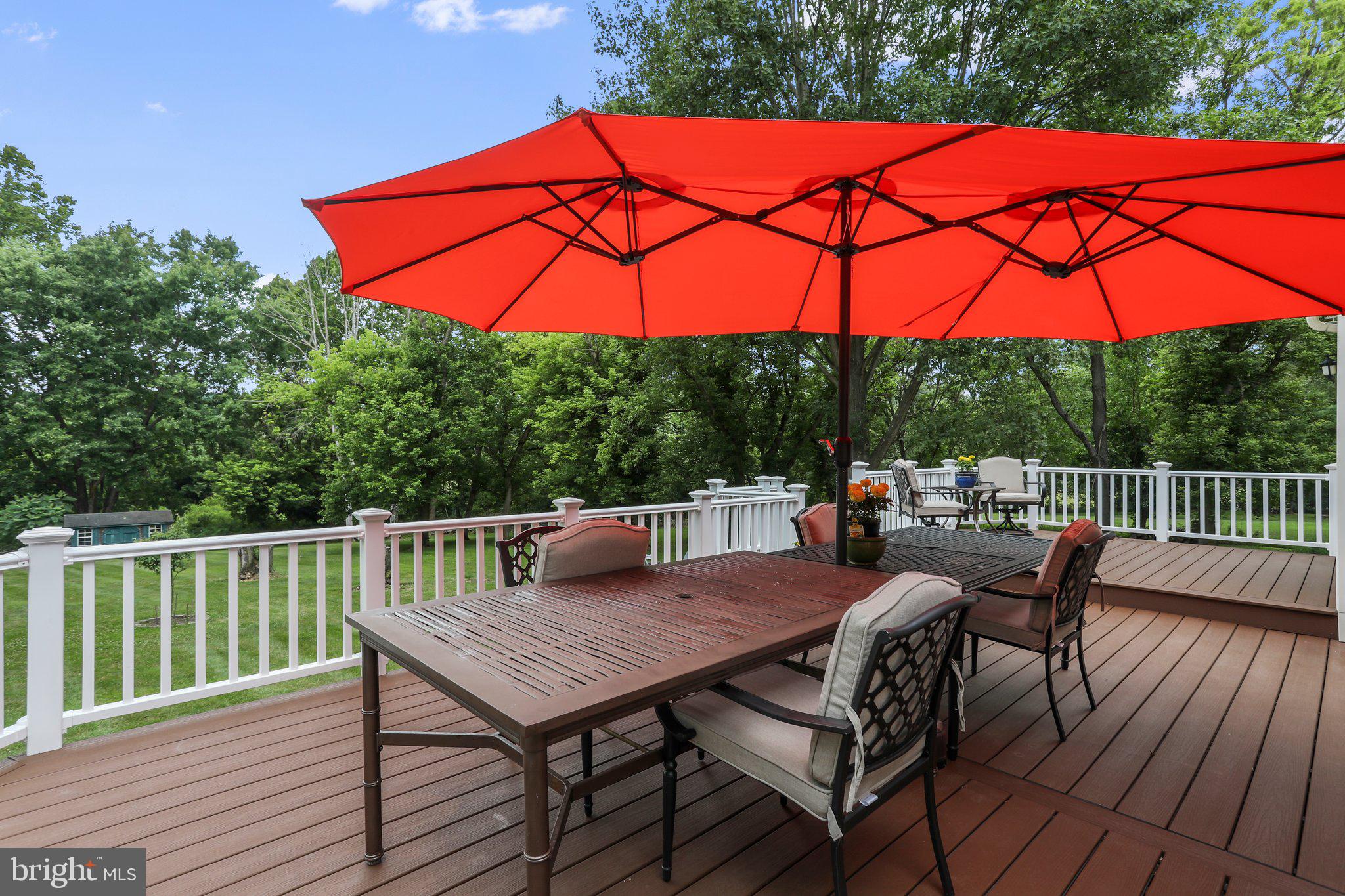 CREST VALLEY - Residential