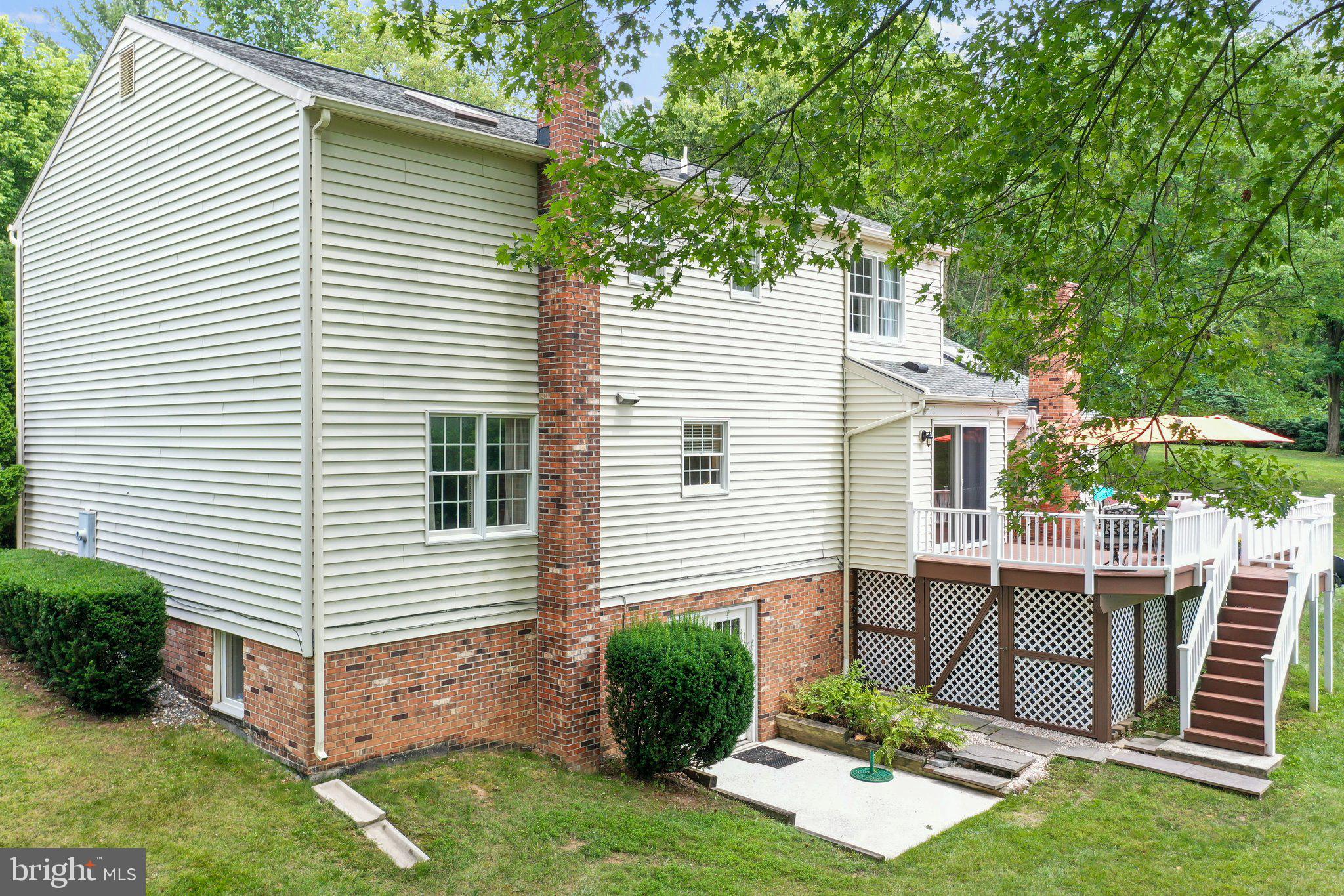 CREST VALLEY - Residential