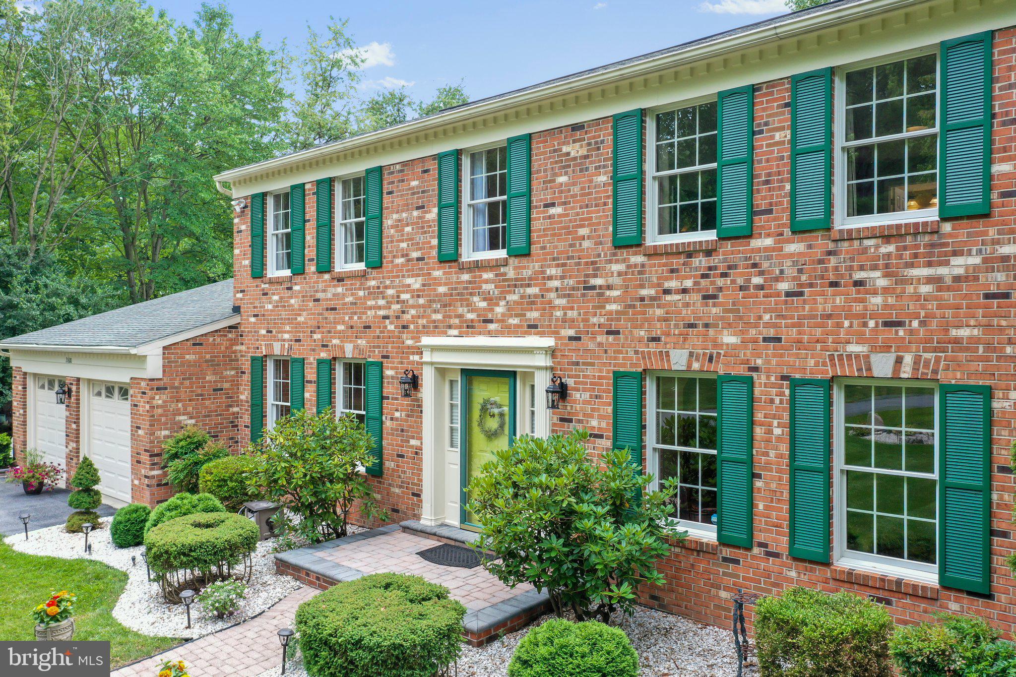 CREST VALLEY - Residential