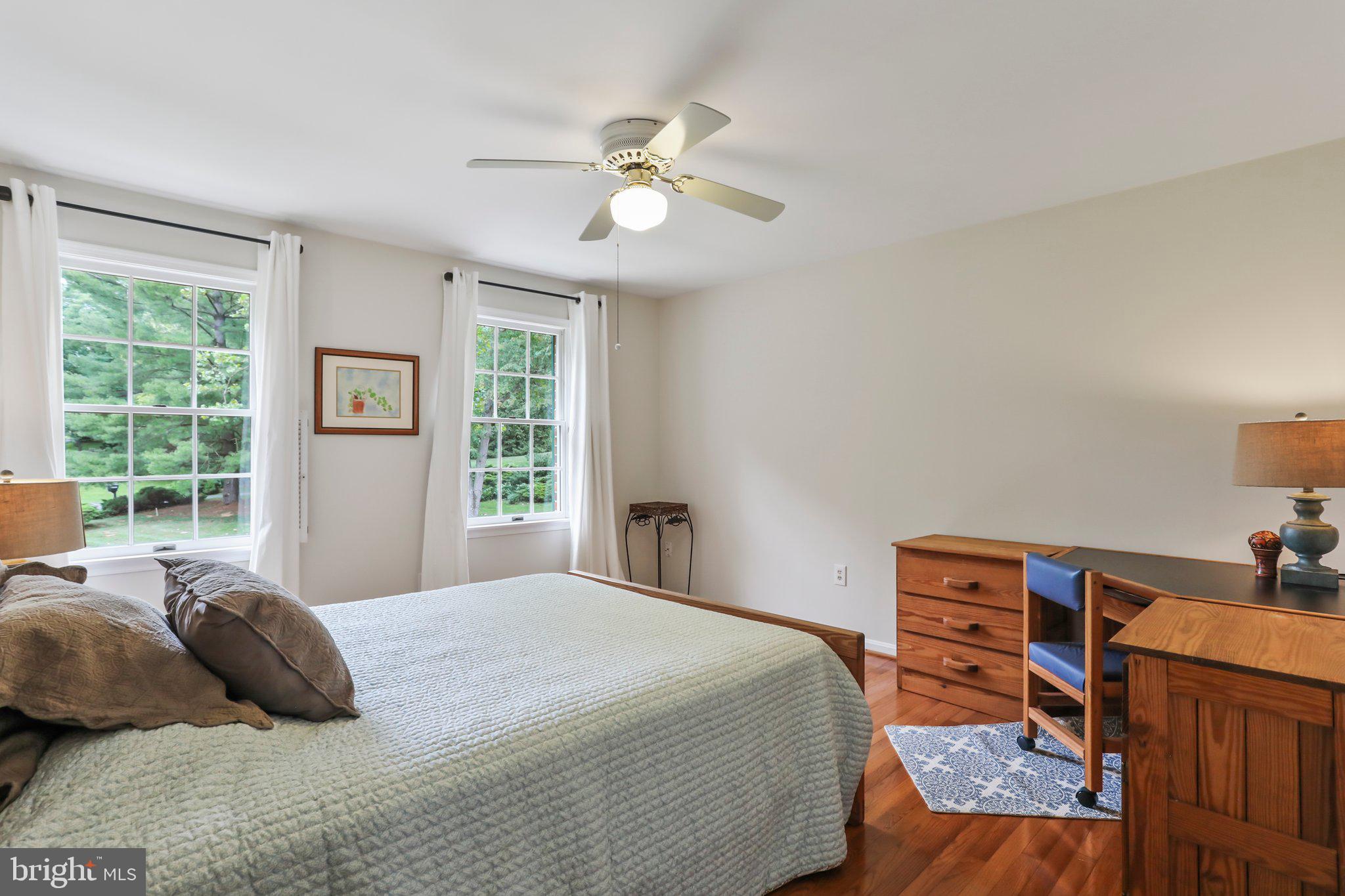 CREST VALLEY - Residential