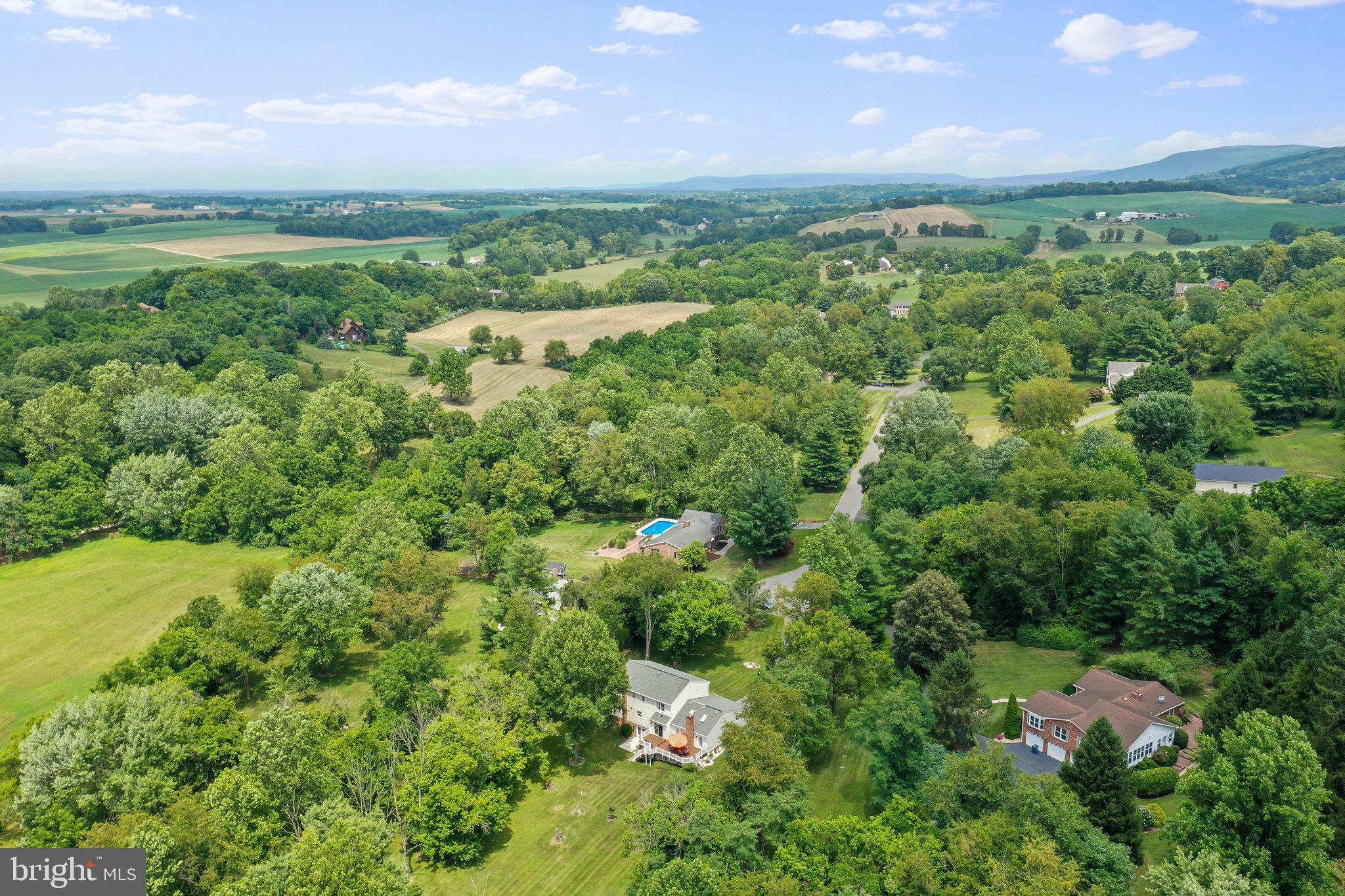 CREST VALLEY - Residential