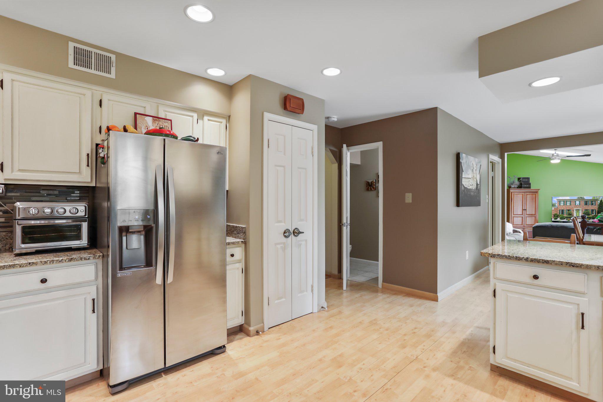 CREST VALLEY - Residential