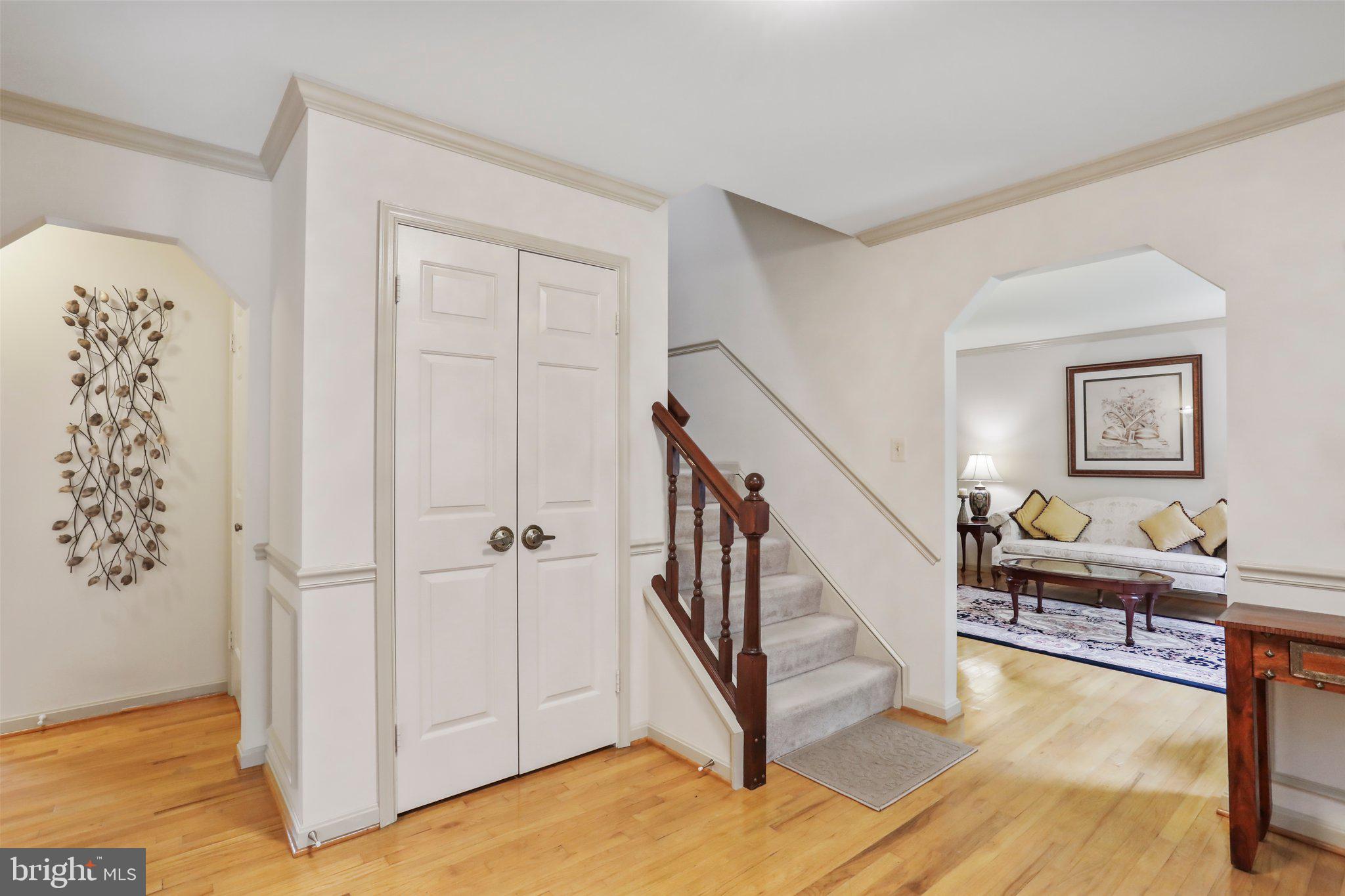 CREST VALLEY - Residential