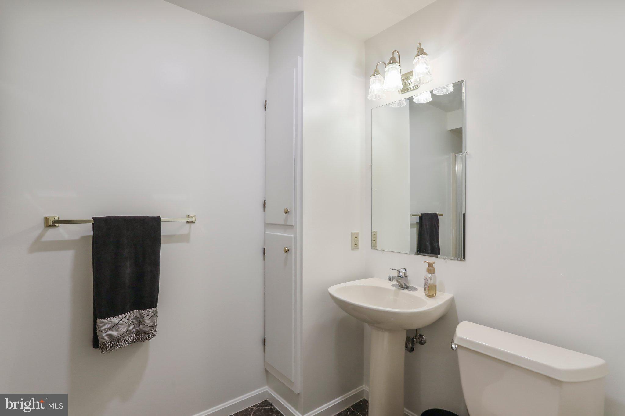 CREST VALLEY - Residential