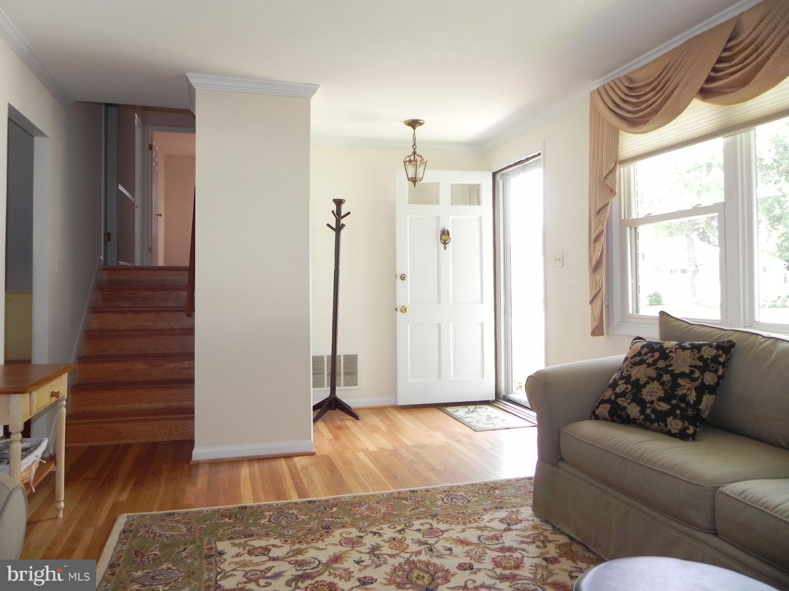 YORK MANOR - Residential Lease