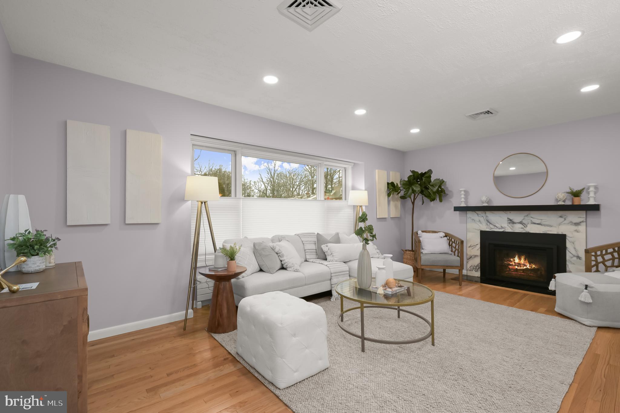 CRESTHAVEN - Residential