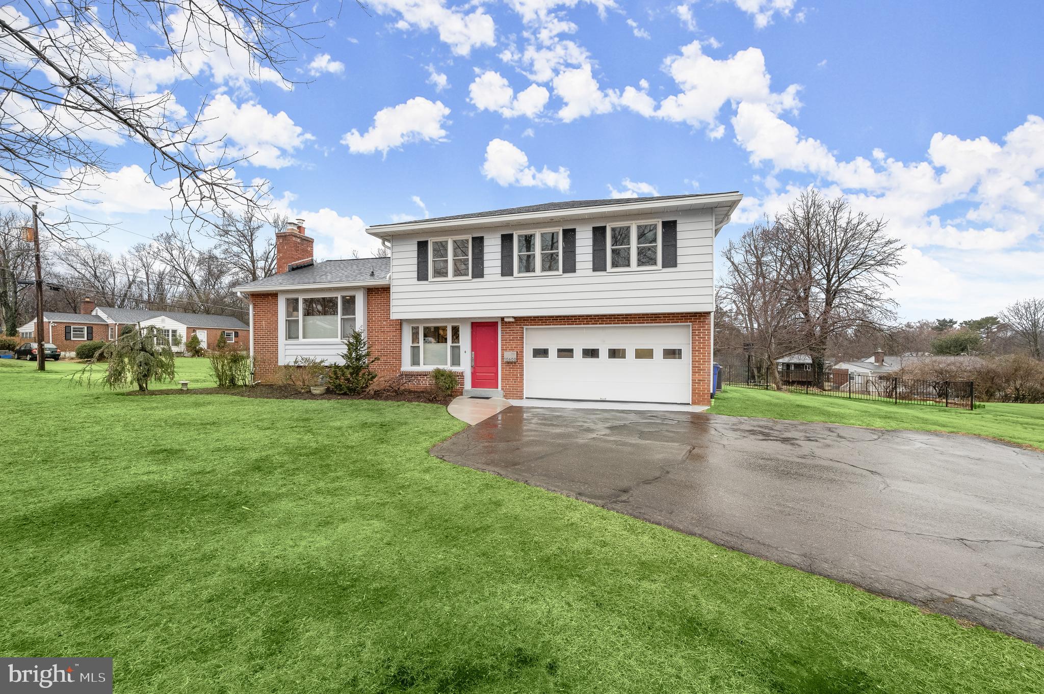 CRESTHAVEN - Residential