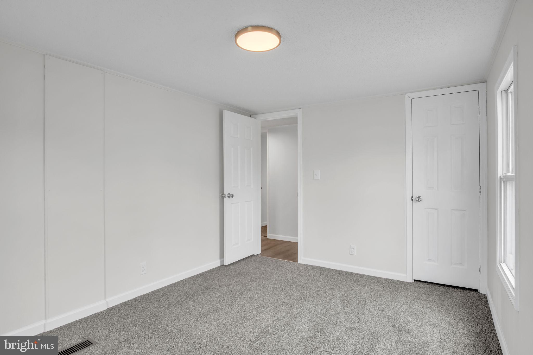 MILL CREEK ESTATES - Residential