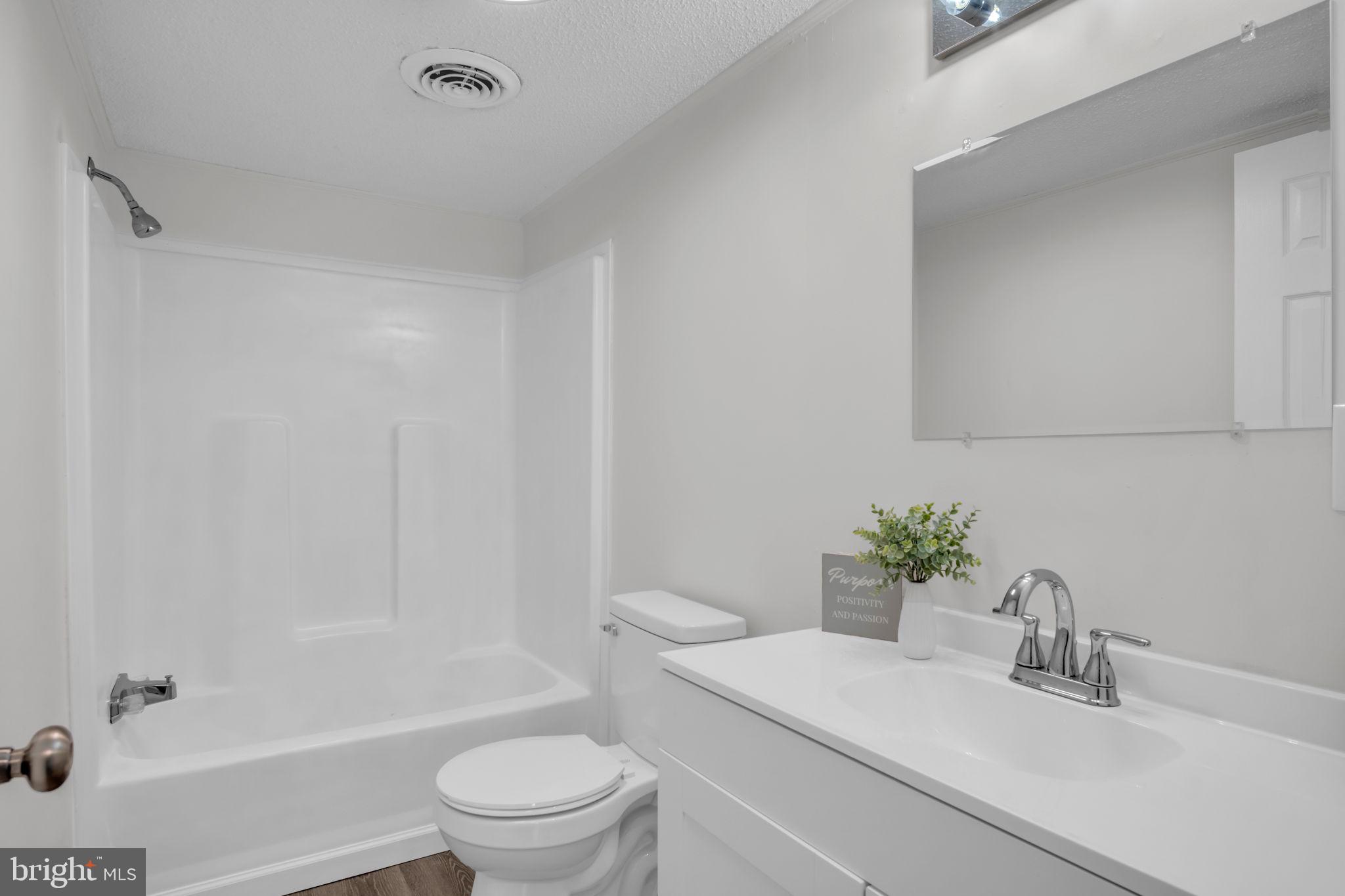 MILL CREEK ESTATES - Residential