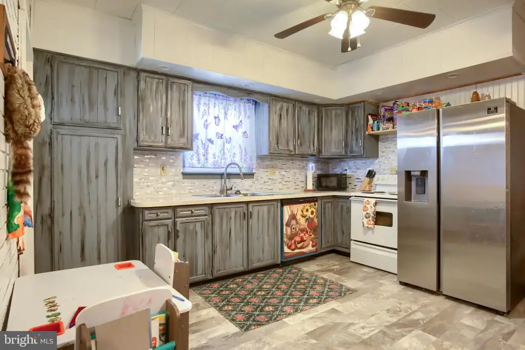 Additional image 14 of 208 East Street, Williamstown, PA 17098