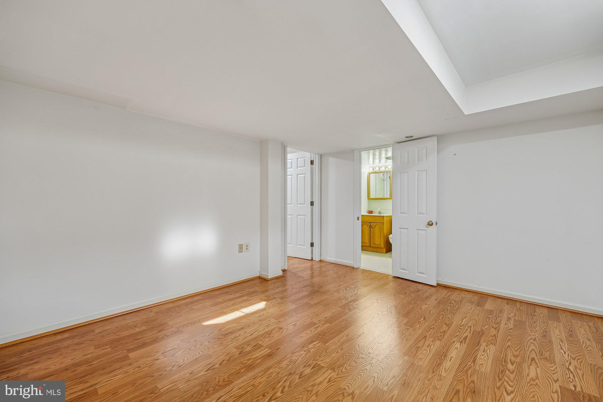 FOX HILLS WEST - Residential