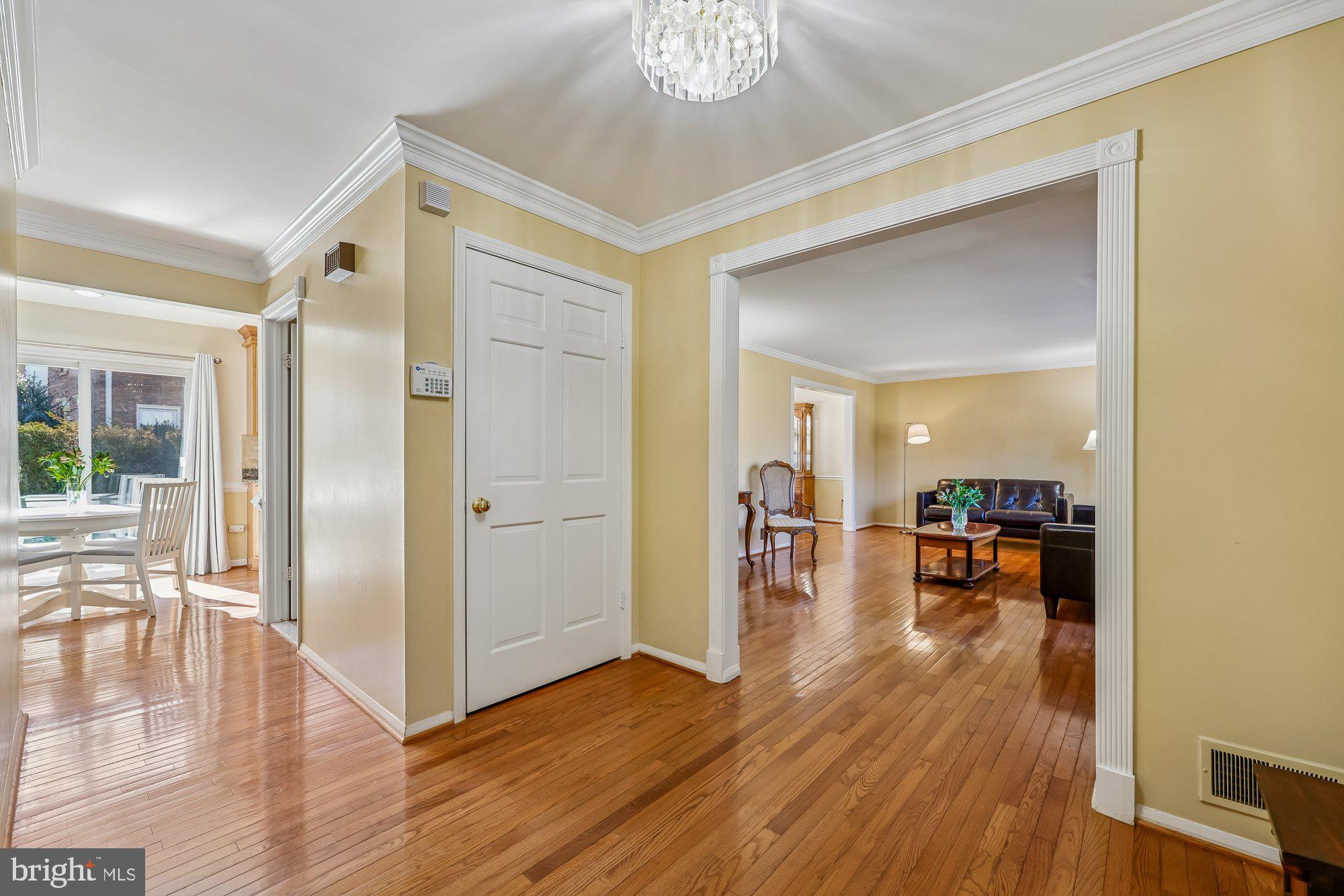 FOX HILLS WEST - Residential