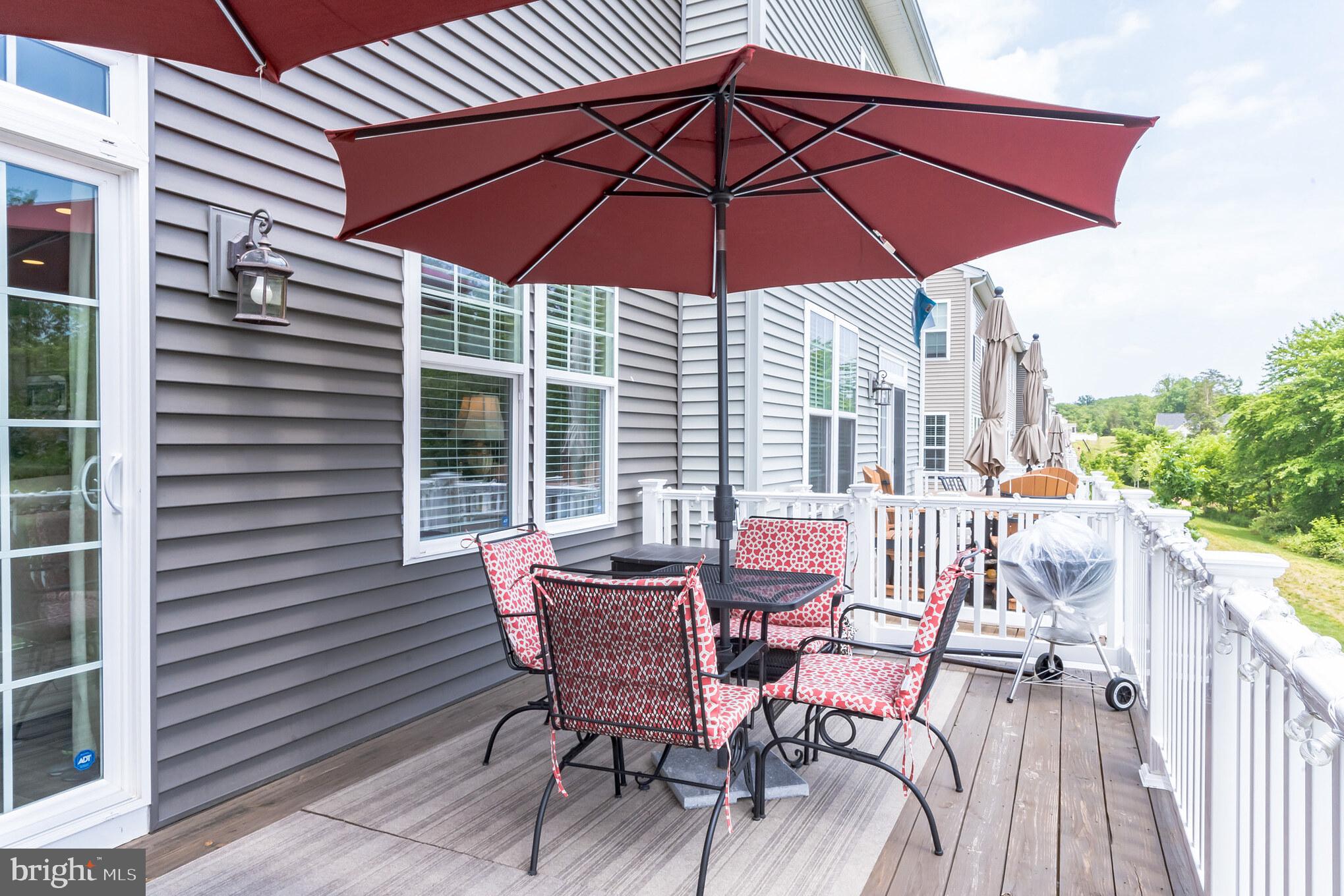 BRADLEY SQUARE - Residential