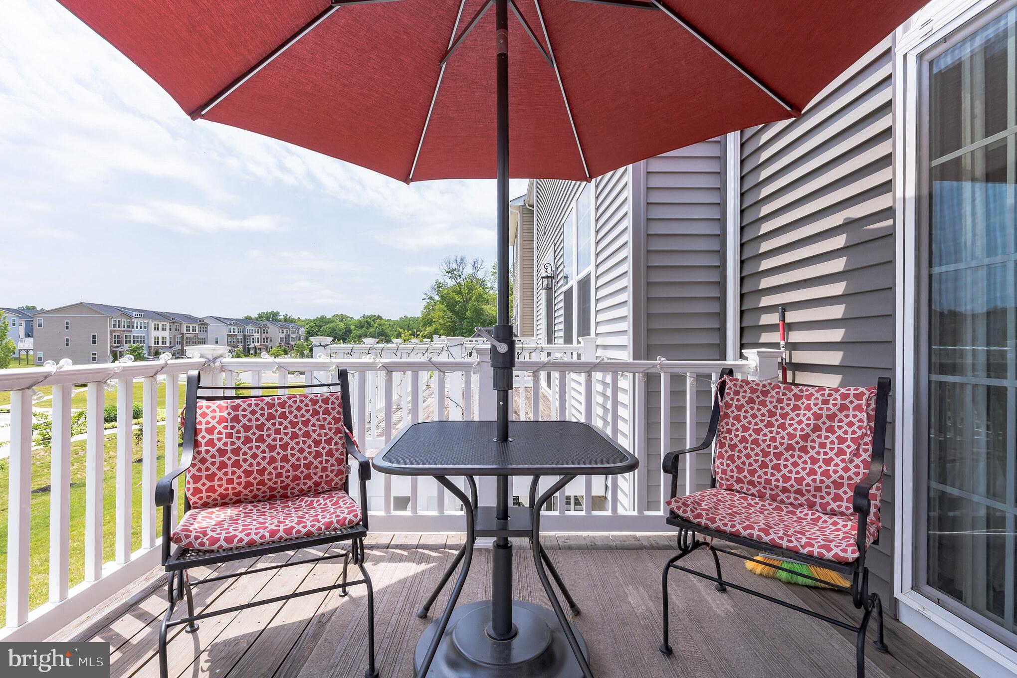 BRADLEY SQUARE - Residential