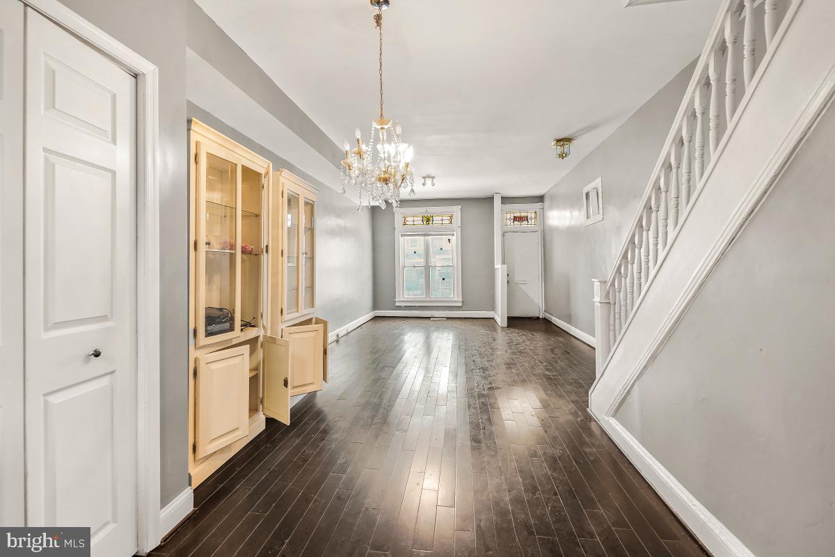 EASTERWOOD PARK - Residential