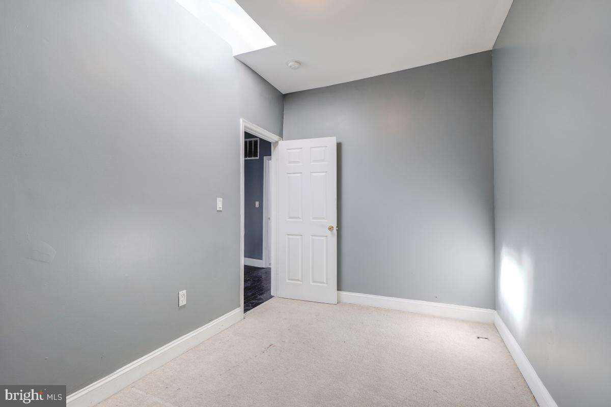 EASTERWOOD PARK - Residential