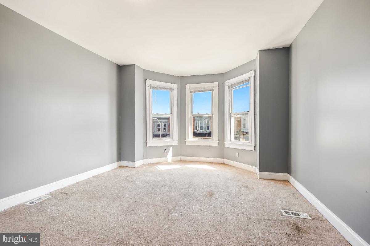 EASTERWOOD PARK - Residential