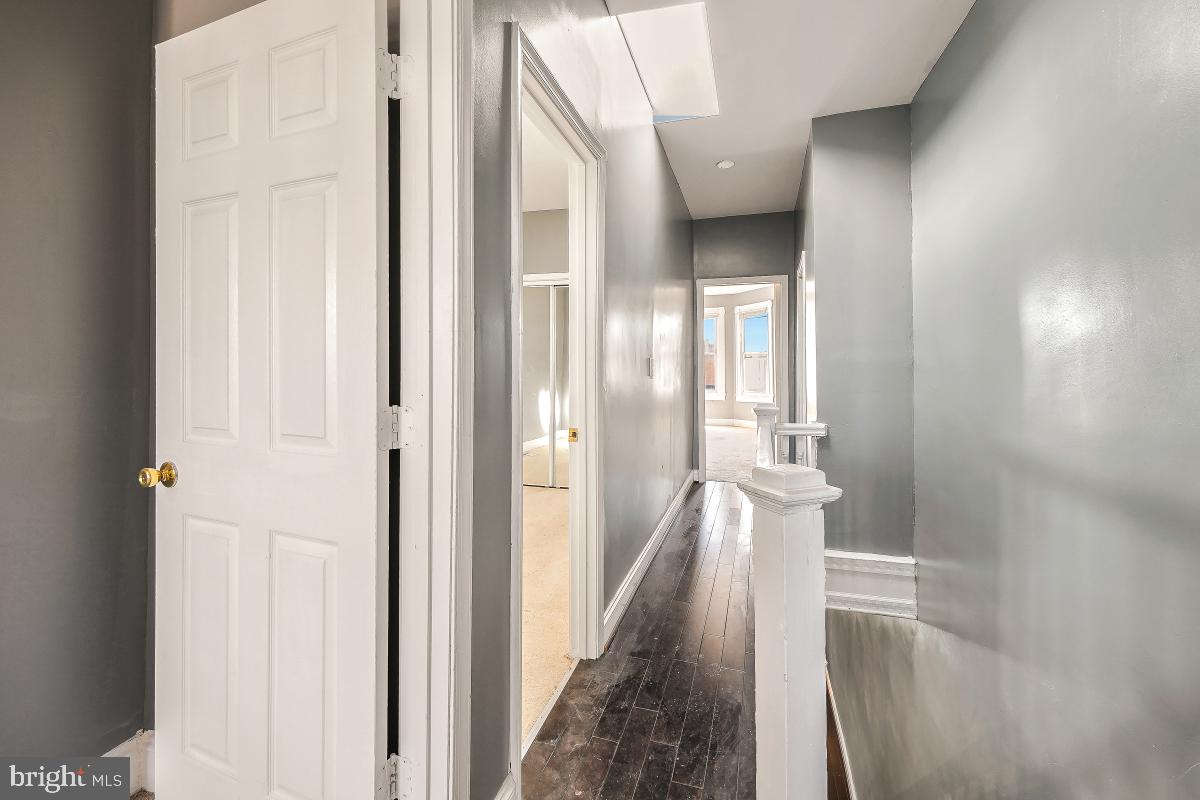 EASTERWOOD PARK - Residential