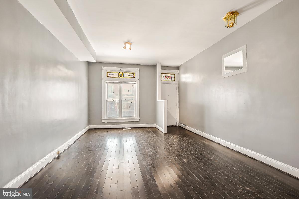 EASTERWOOD PARK - Residential