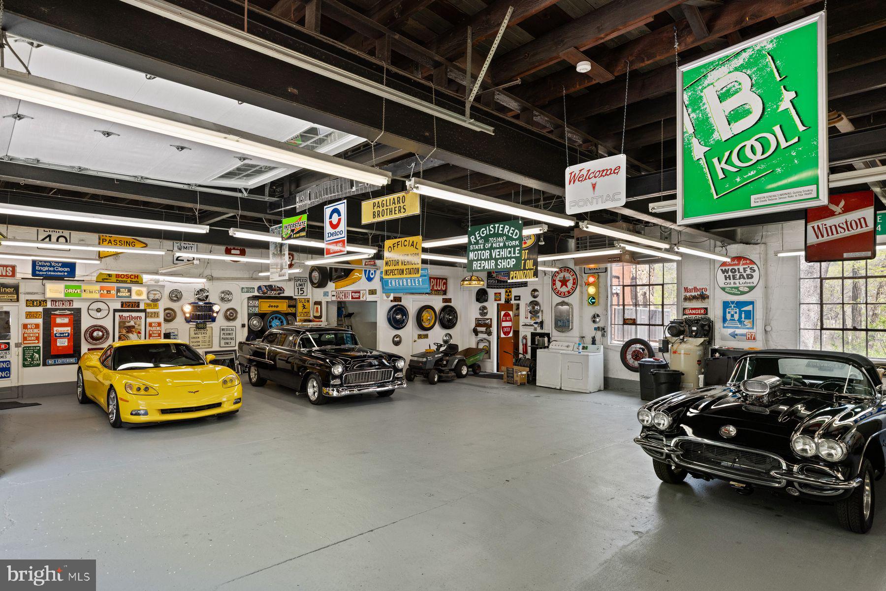 000 - Commercial Sale