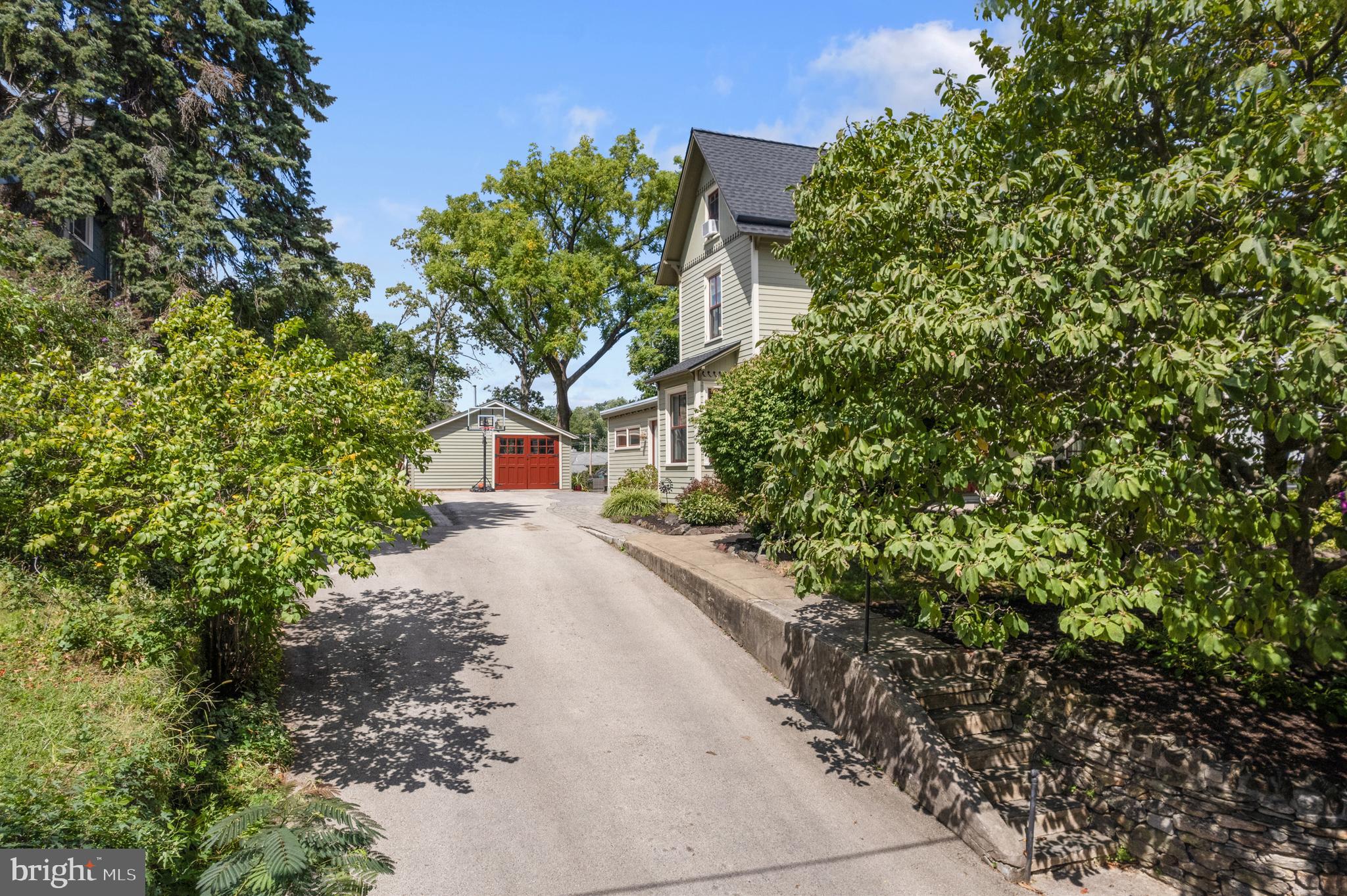 MELROSE PARK - Residential