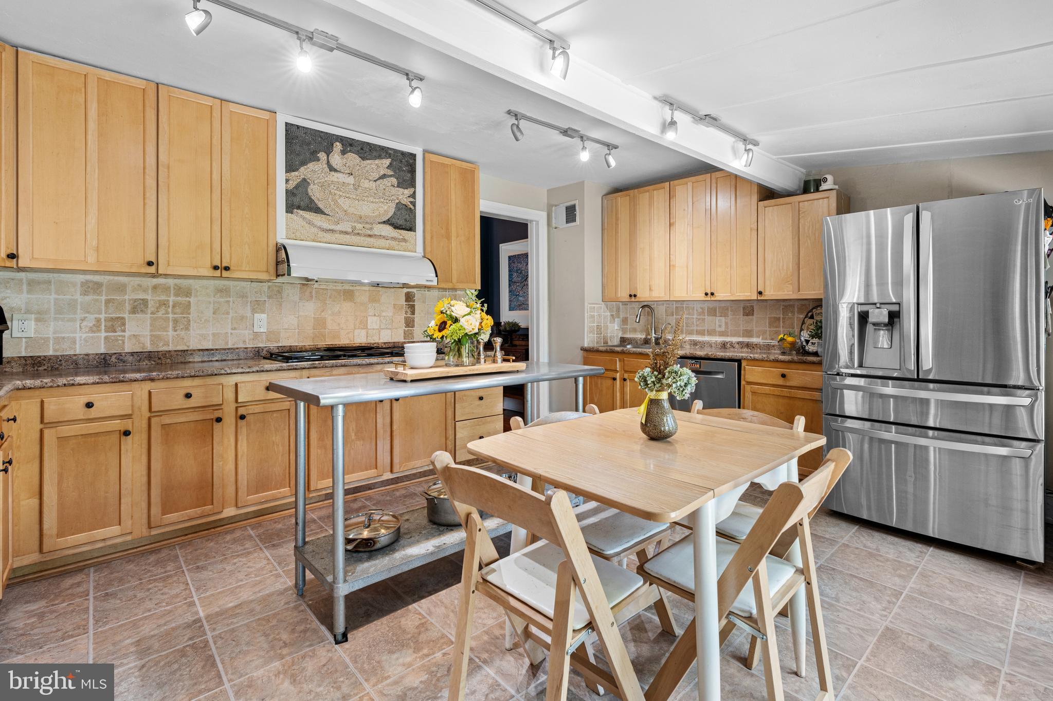 MELROSE PARK - Residential