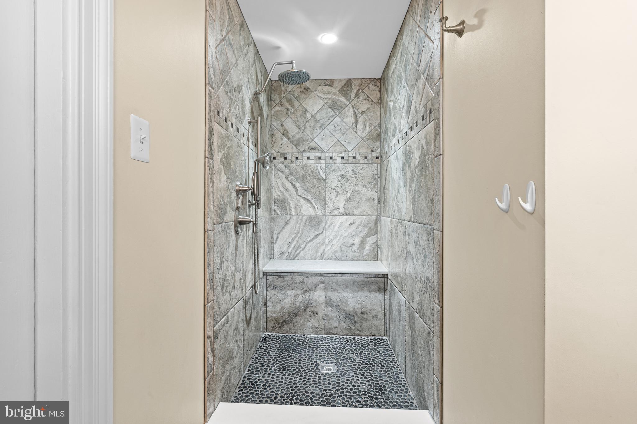 MELROSE PARK - Residential