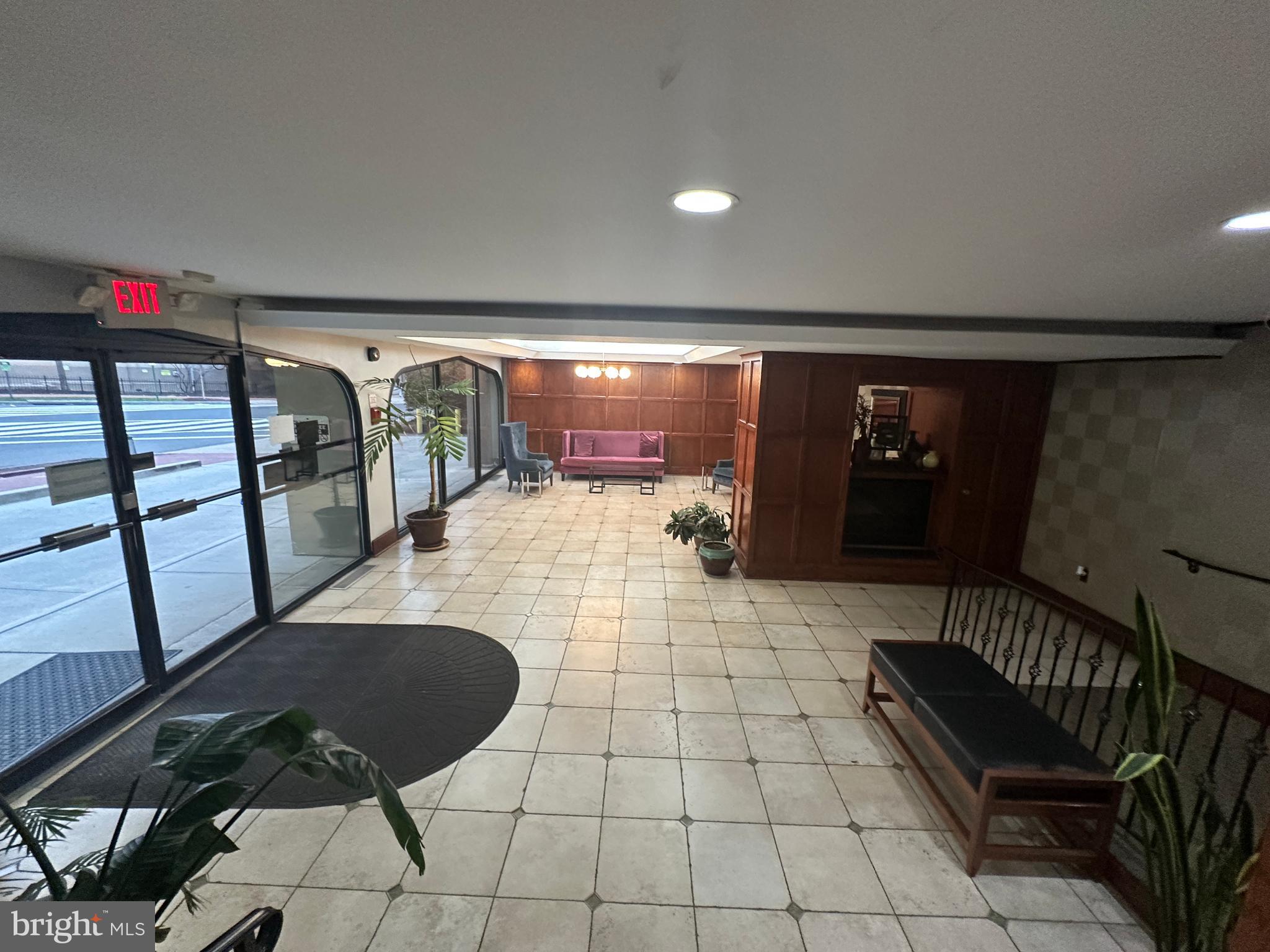 FOGGY BOTTOM - Residential