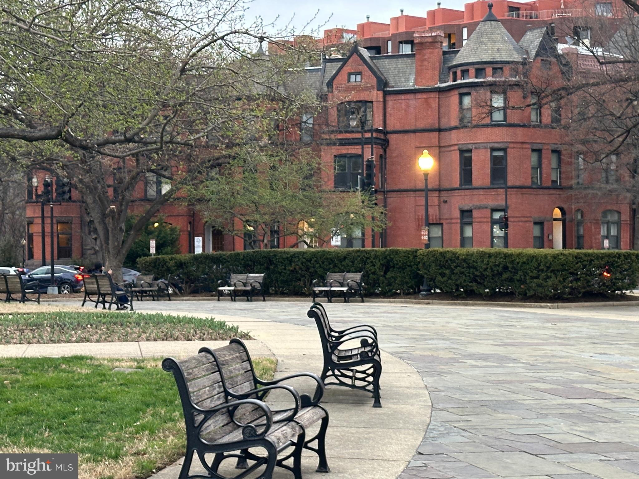 FOGGY BOTTOM - Residential