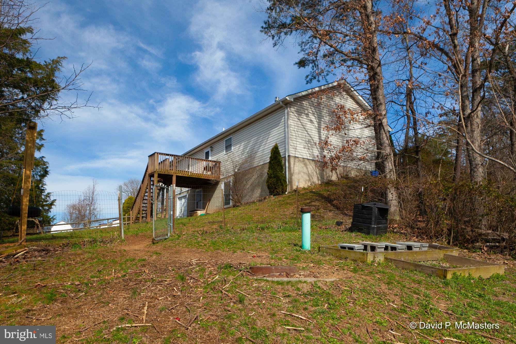BUNKER HILL HEIGHTS - Residential