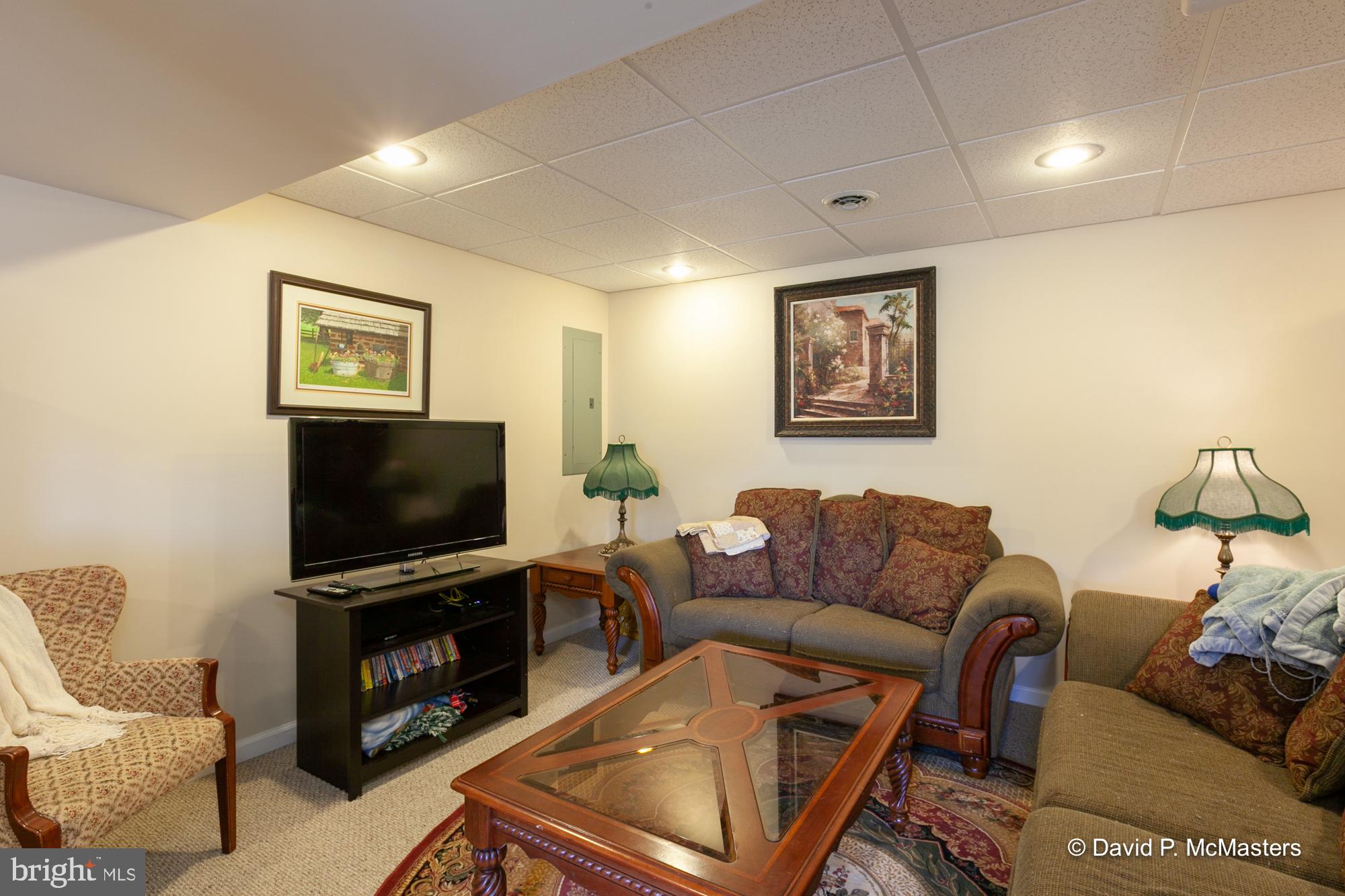 BUNKER HILL HEIGHTS - Residential